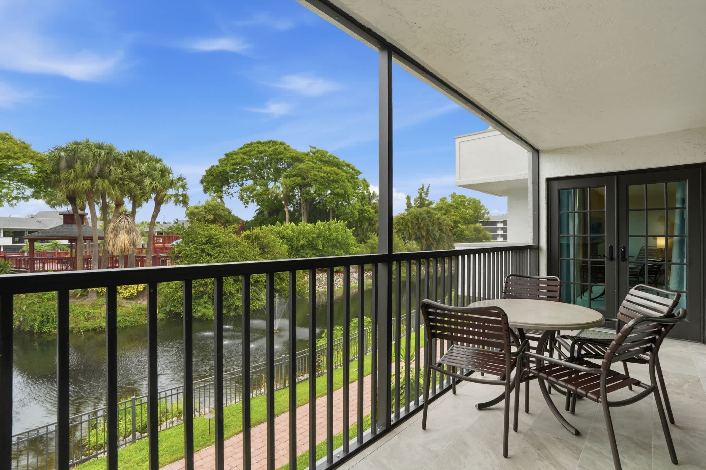 F 236 Deluxe Condo With Resort Views Sleeps 6 | Photo 22