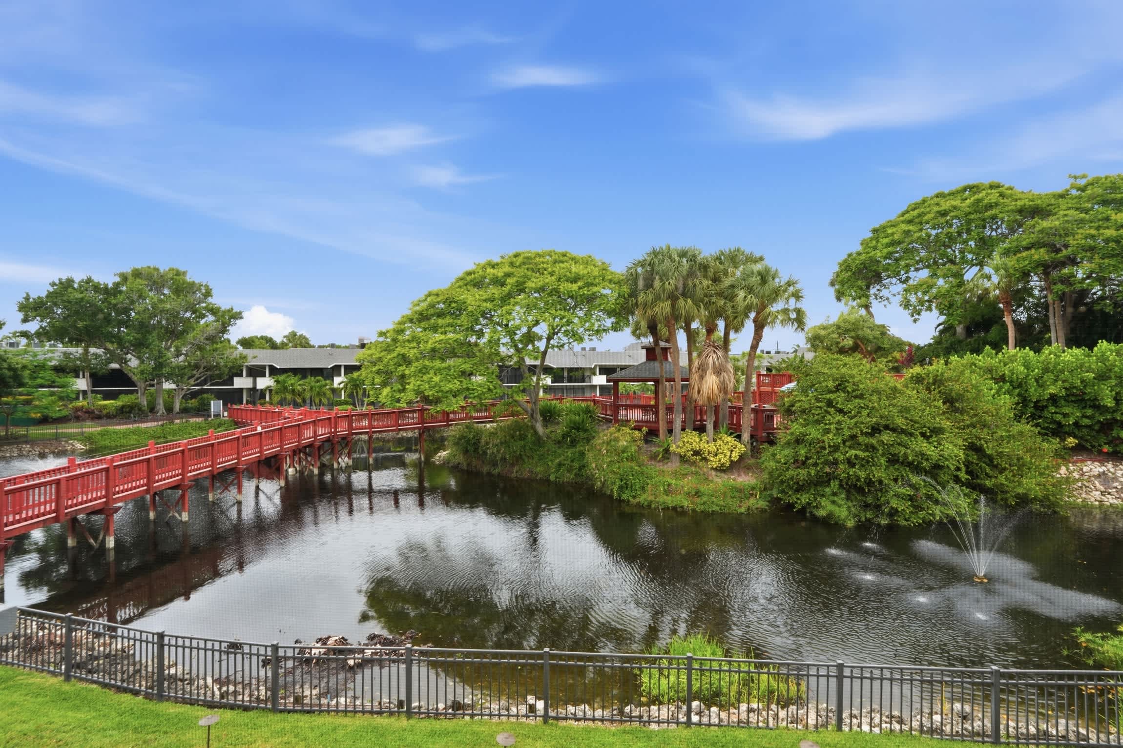 F 236 Deluxe Condo With Resort Views Sleeps 6 | Photo 24