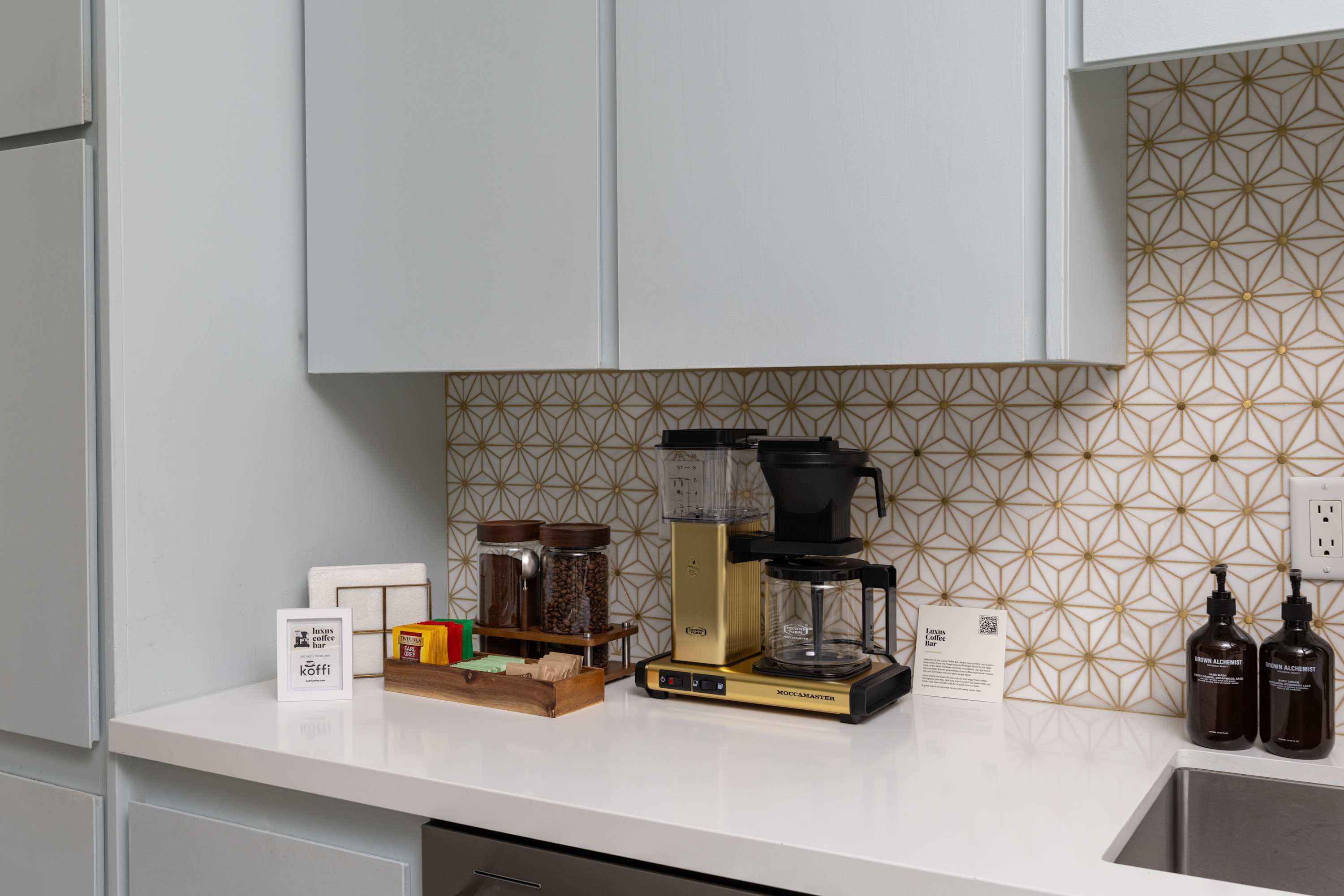 MoccaMaster Coffee | Sandpiper Empress in Palm Desert, California by Luxus Vacation Properties