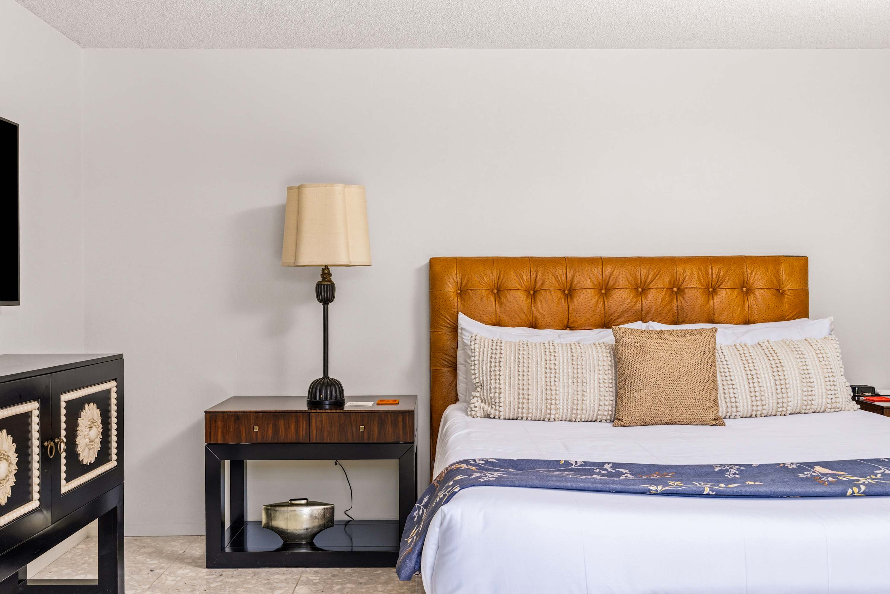 Primary Bedroom | Sandpiper Empress in Palm Desert, California by Luxus Vacation Properties
