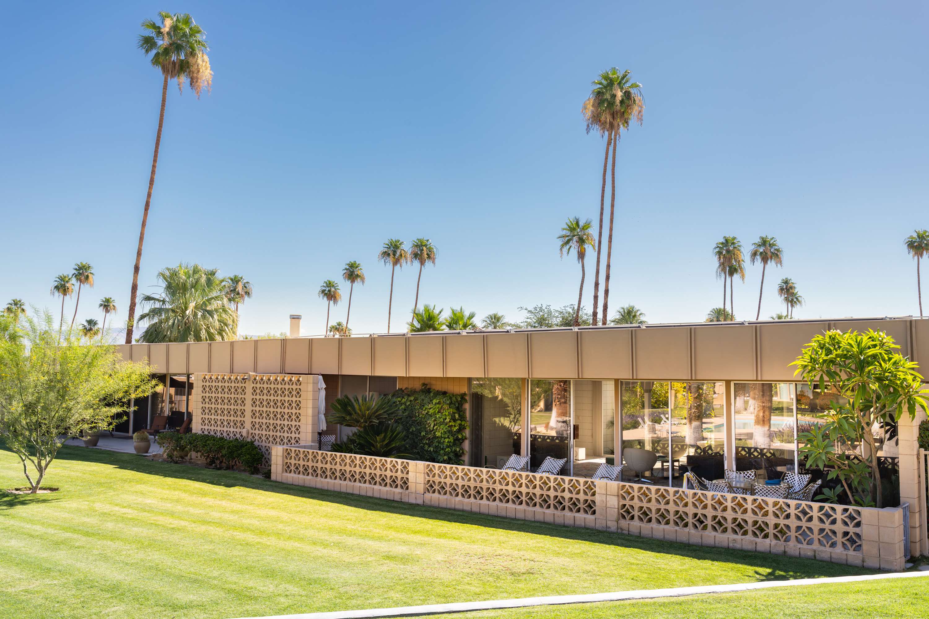 Sandpiper Empress in Palm Desert, California by Luxus Vacation Properties