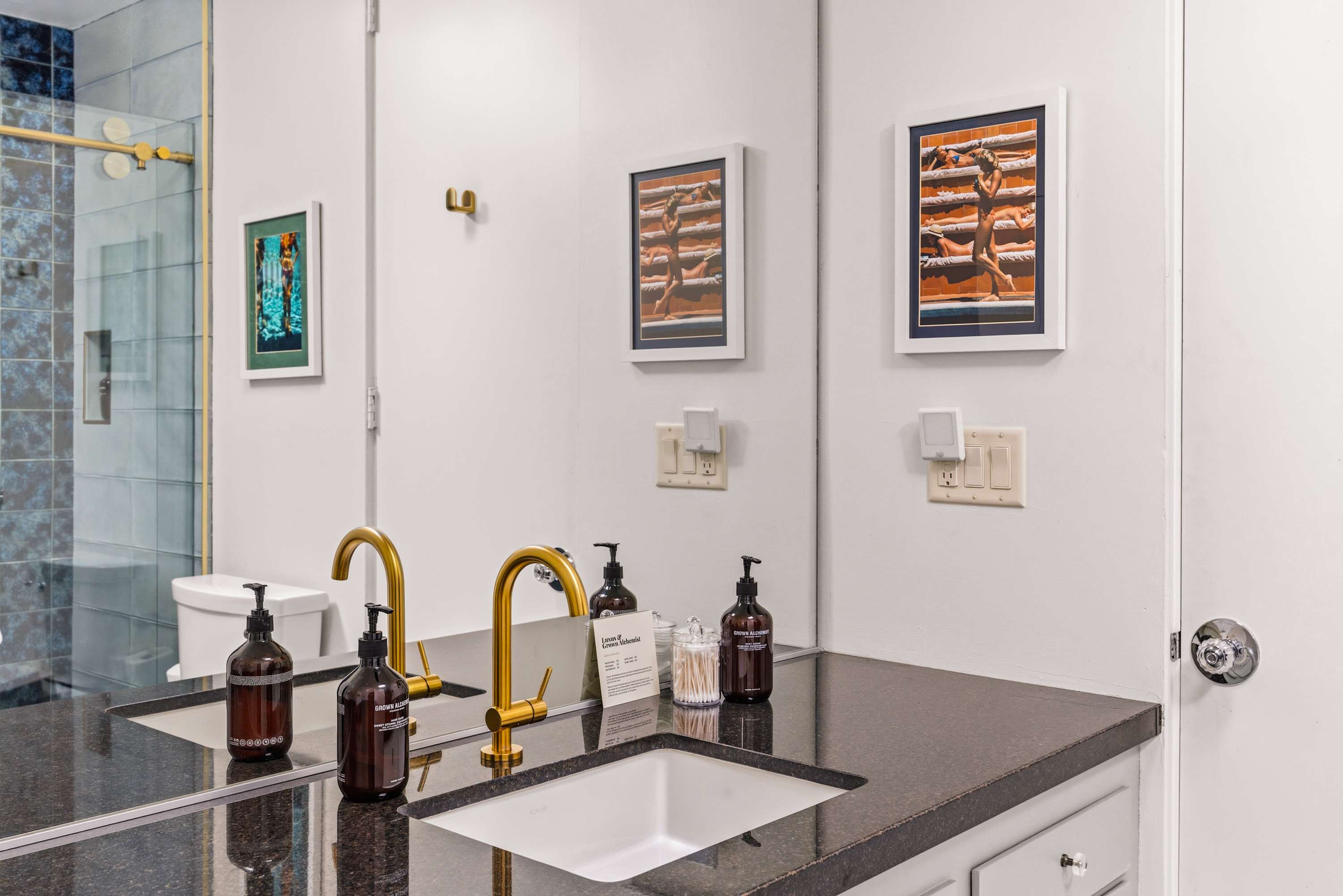 Bathroom 3 | Sandpiper Empress in Palm Desert, California by Luxus Vacation Properties