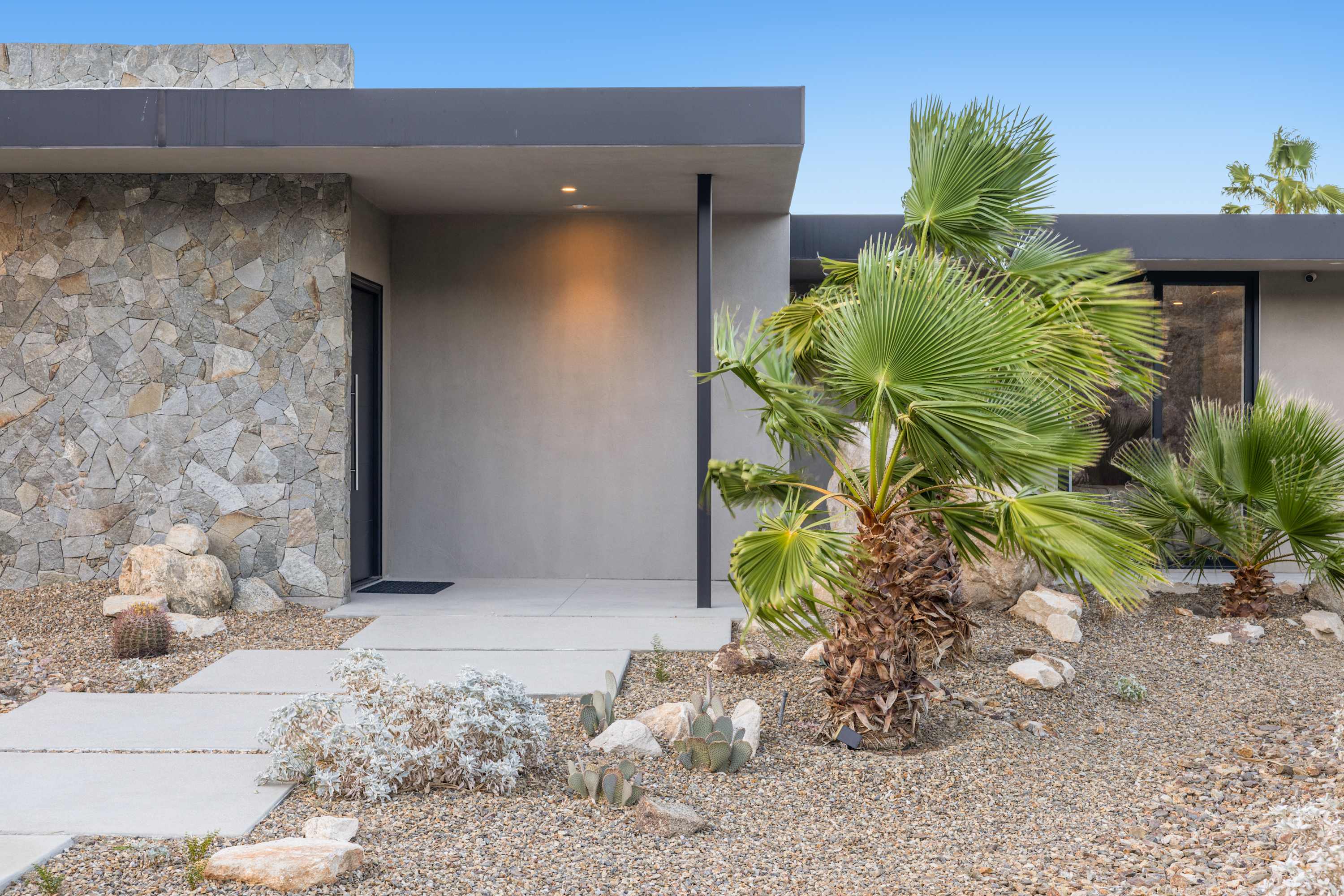 Entry | VISTA in Palm Desert, California by Luxus Vacation Properties