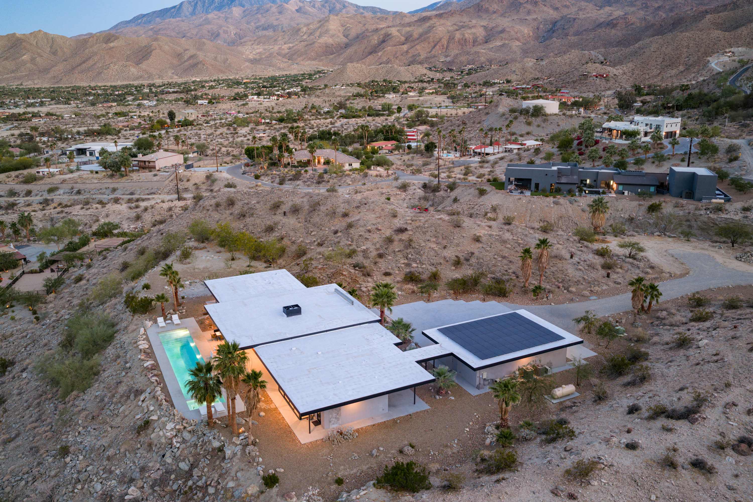 VISTA in Palm Desert, California by Luxus Vacation Properties