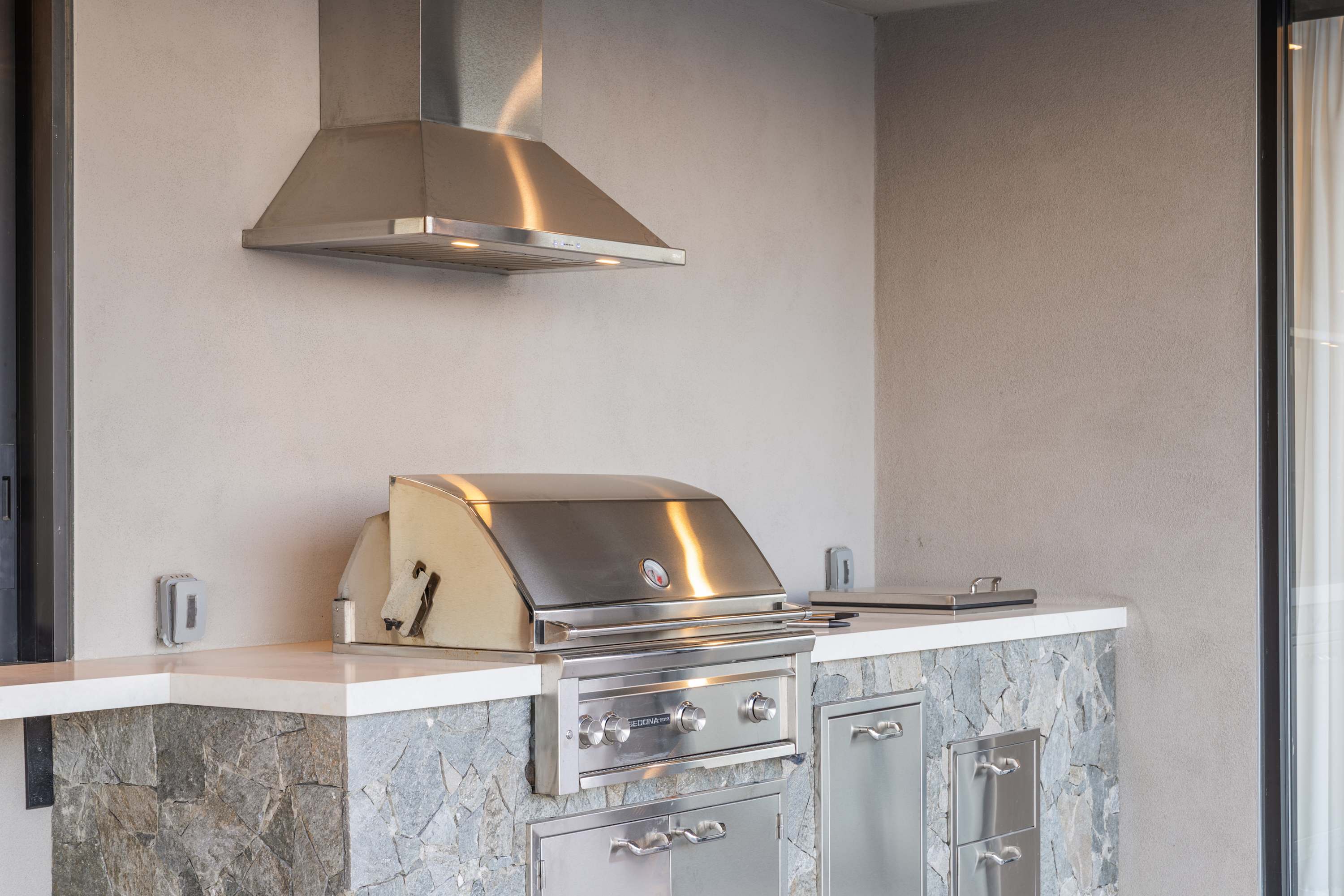 BBQ | VISTA in Palm Desert, California by Luxus Vacation Properties