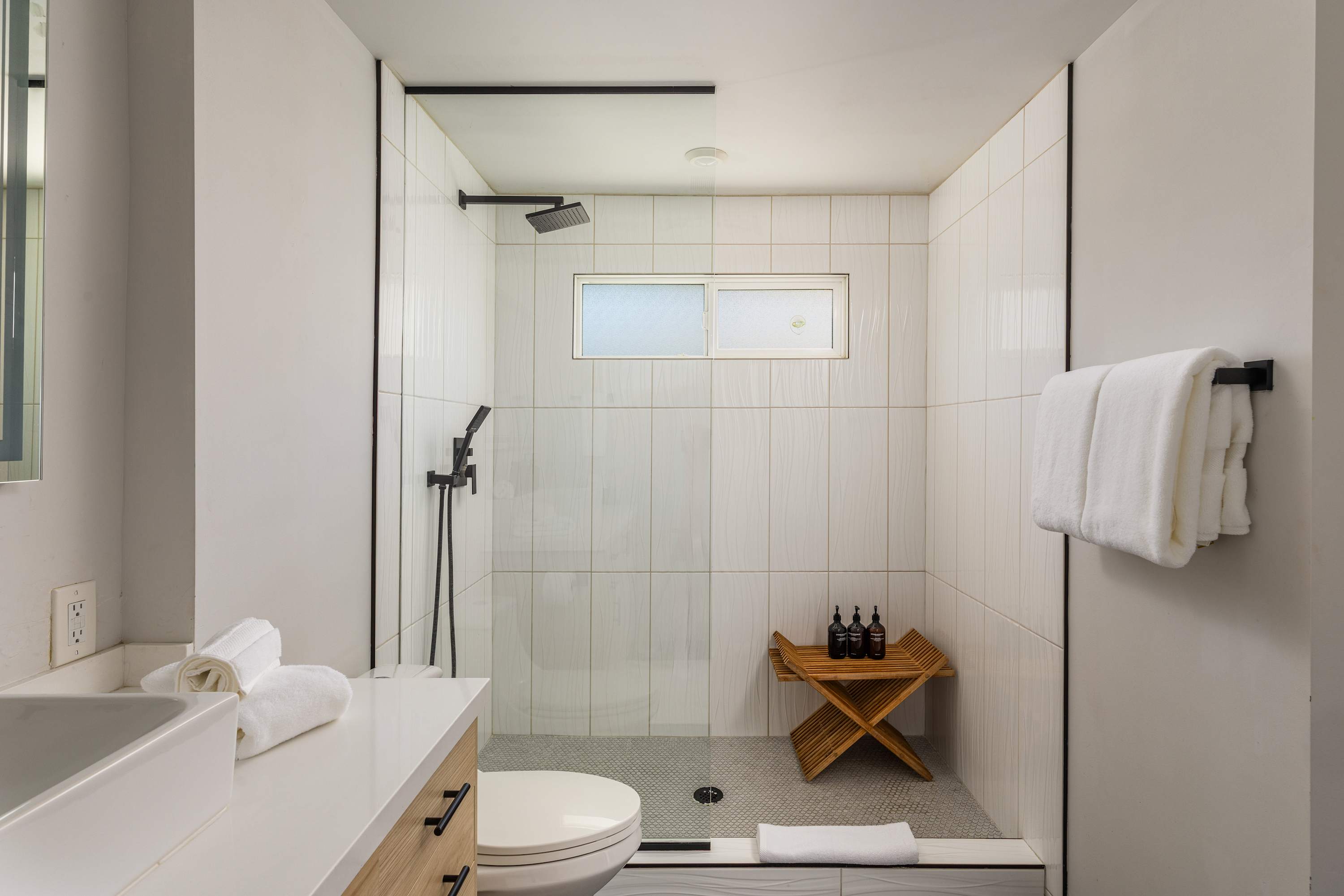 Primary Bathroom | Desert Charmer in Palm Springs, California by Luxus Vacation Properties