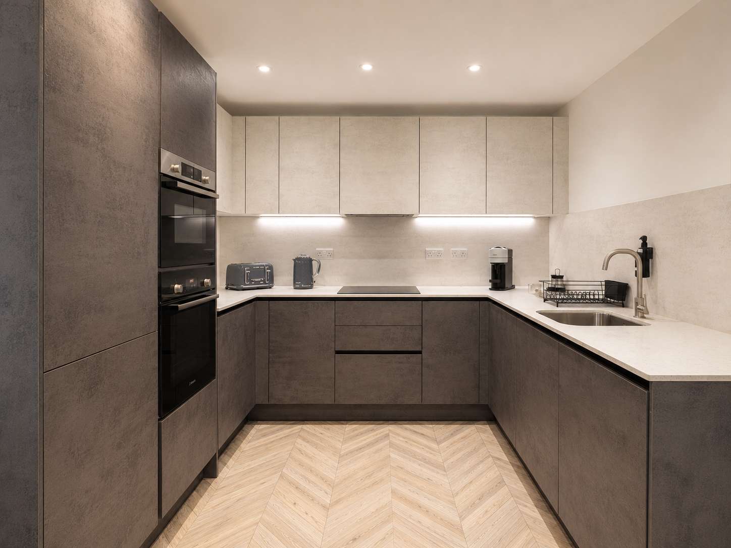 Stylish 1BR - Sleeps 4 - Free Parking - Manchester