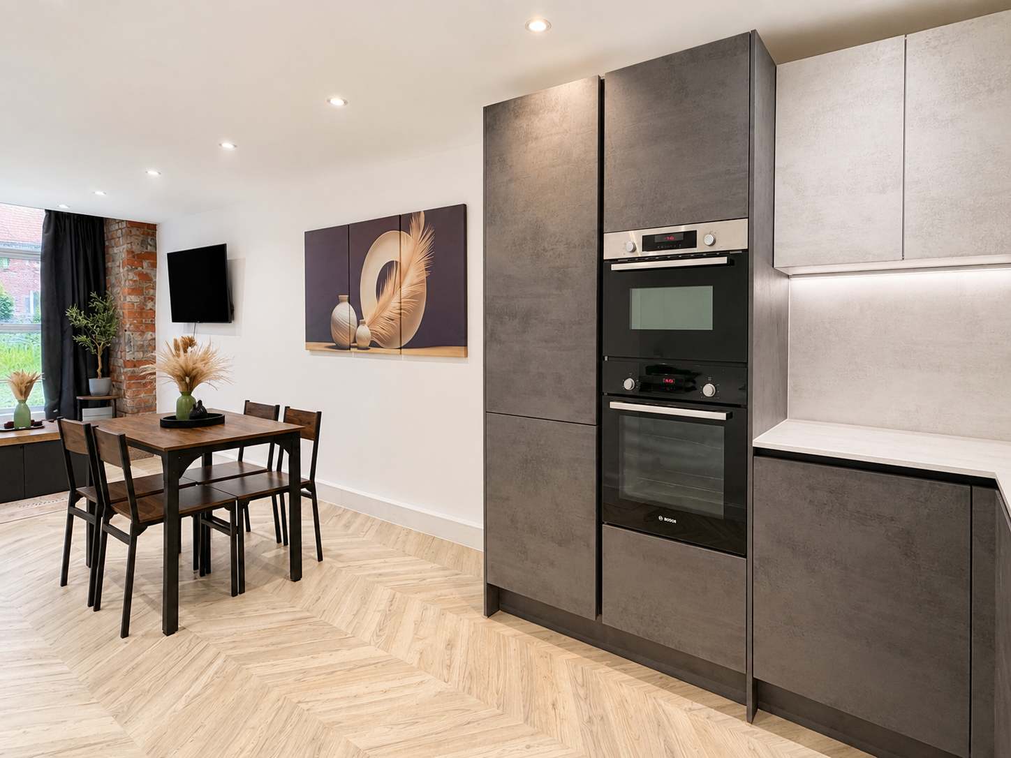 Stylish 1BR - Sleeps 4 - Free Parking - Manchester