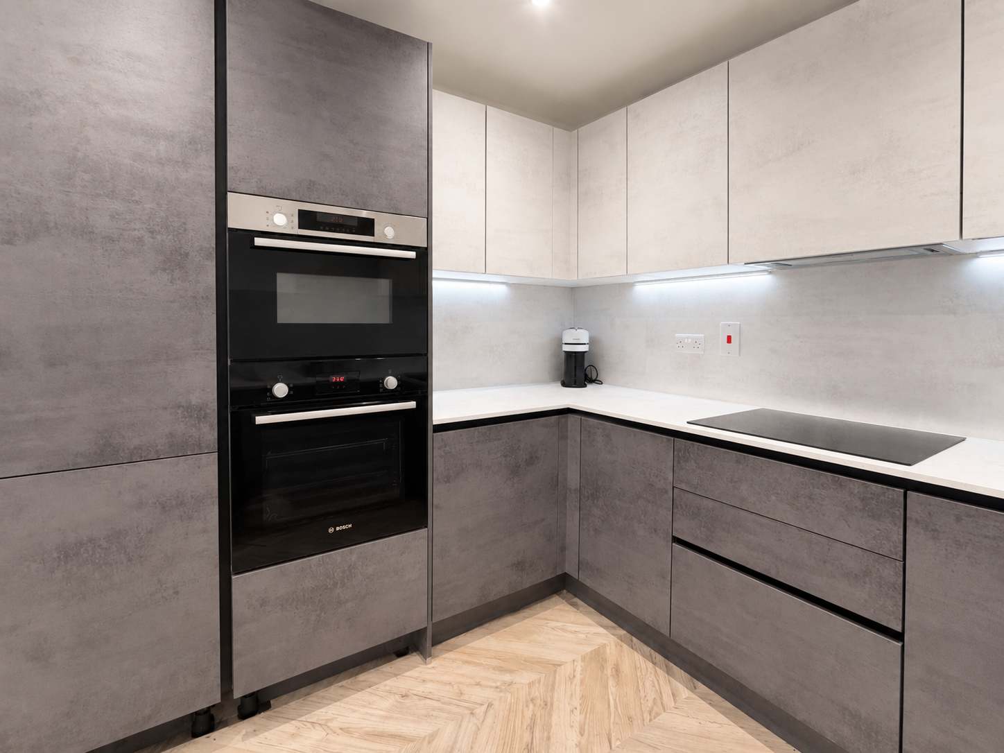 Modern 1BR - Sleeps 4 - Free Parking - Manchester
