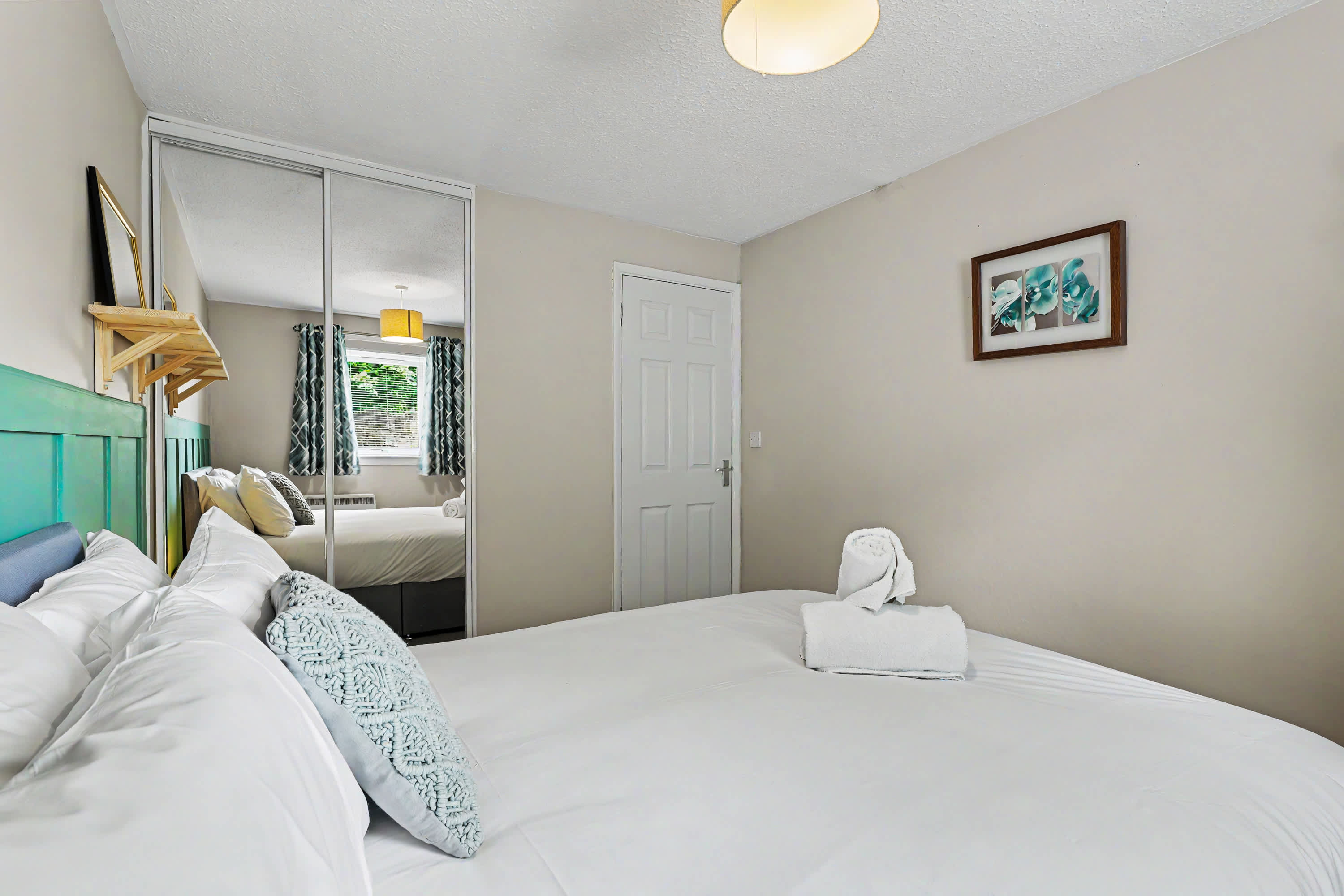View Charming 1-Bedroom Hideaway in Central Falkirk in Rosebank Avenue 145 FK1 5JP Charming 1-Bedroom Hideaway in Central Falkirk in Rosebank Avenue 145 FK1 5JP - Property image 7 - VivreStays