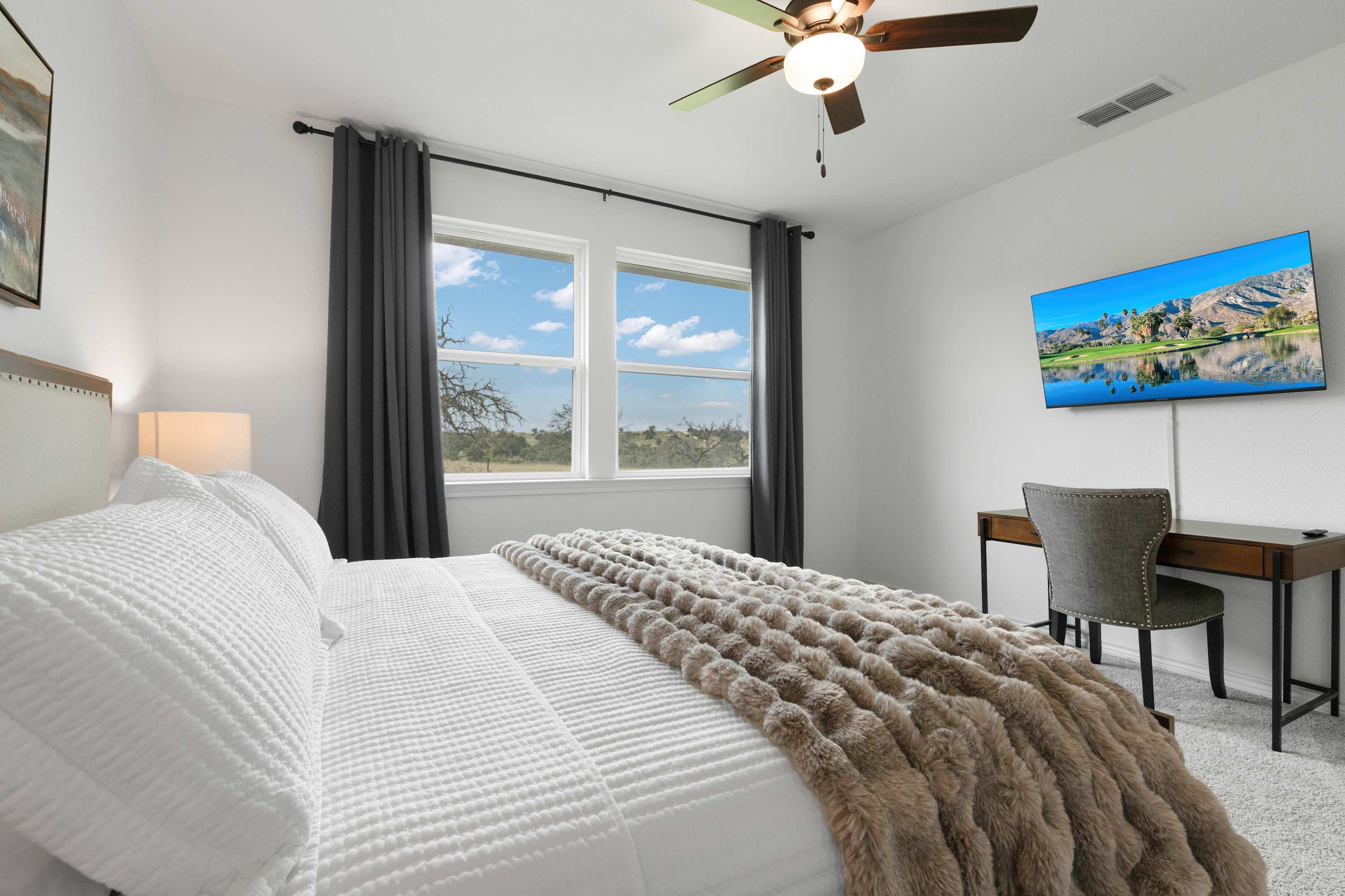Birdsong Under the Stars – Hot Tub, Fire Pit & Hill Country Views | Photo 20
