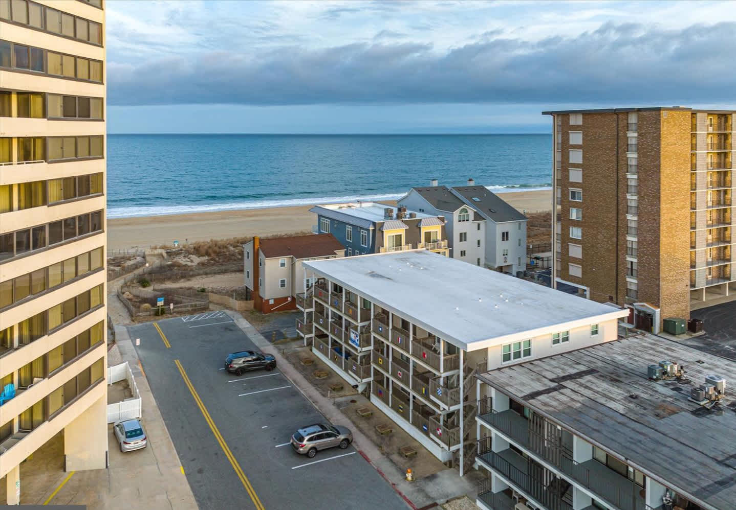Oceanside Condo Steps from the Beach in Ocean City