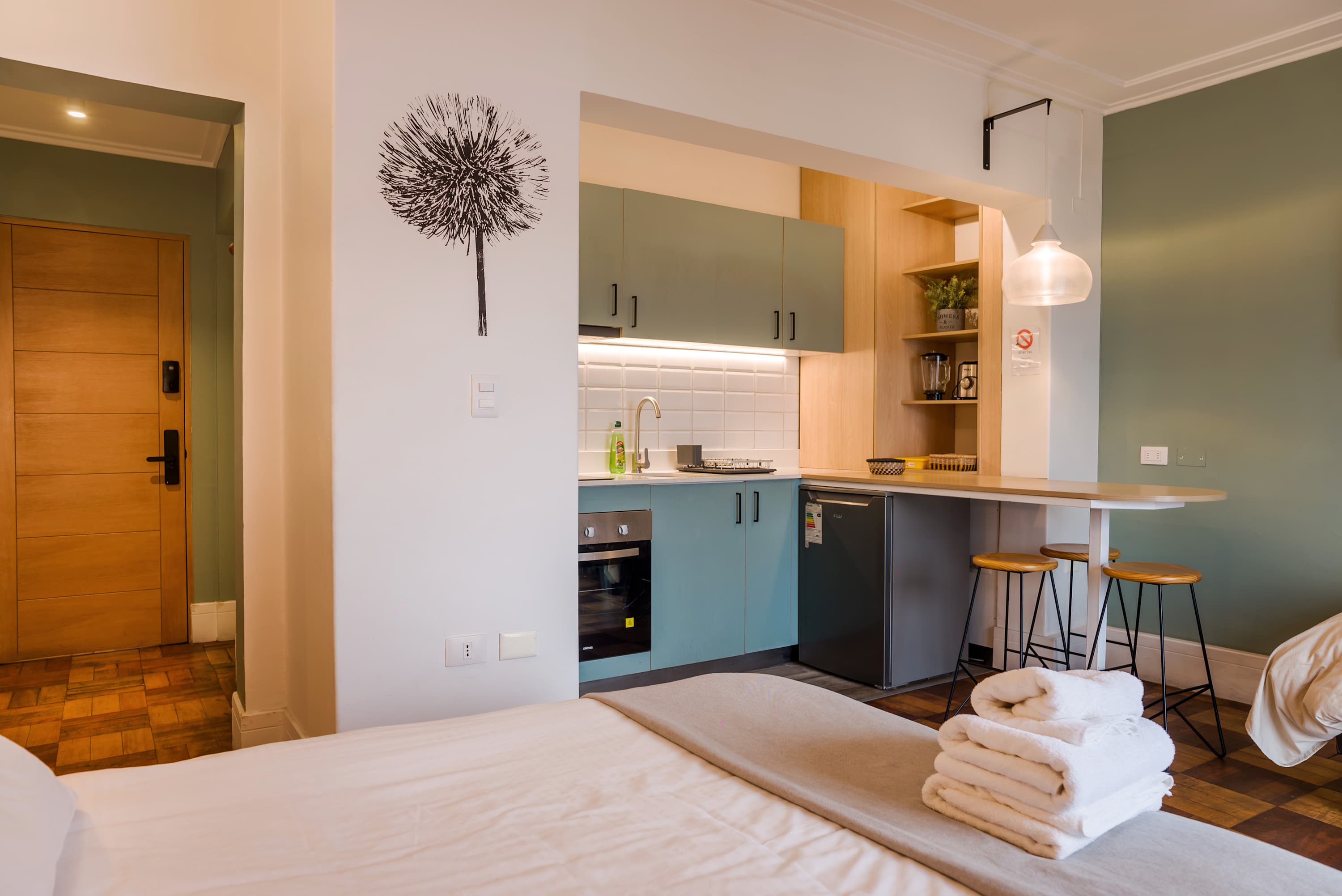 Bright & Modern studio Stay in Emilio Vaisse