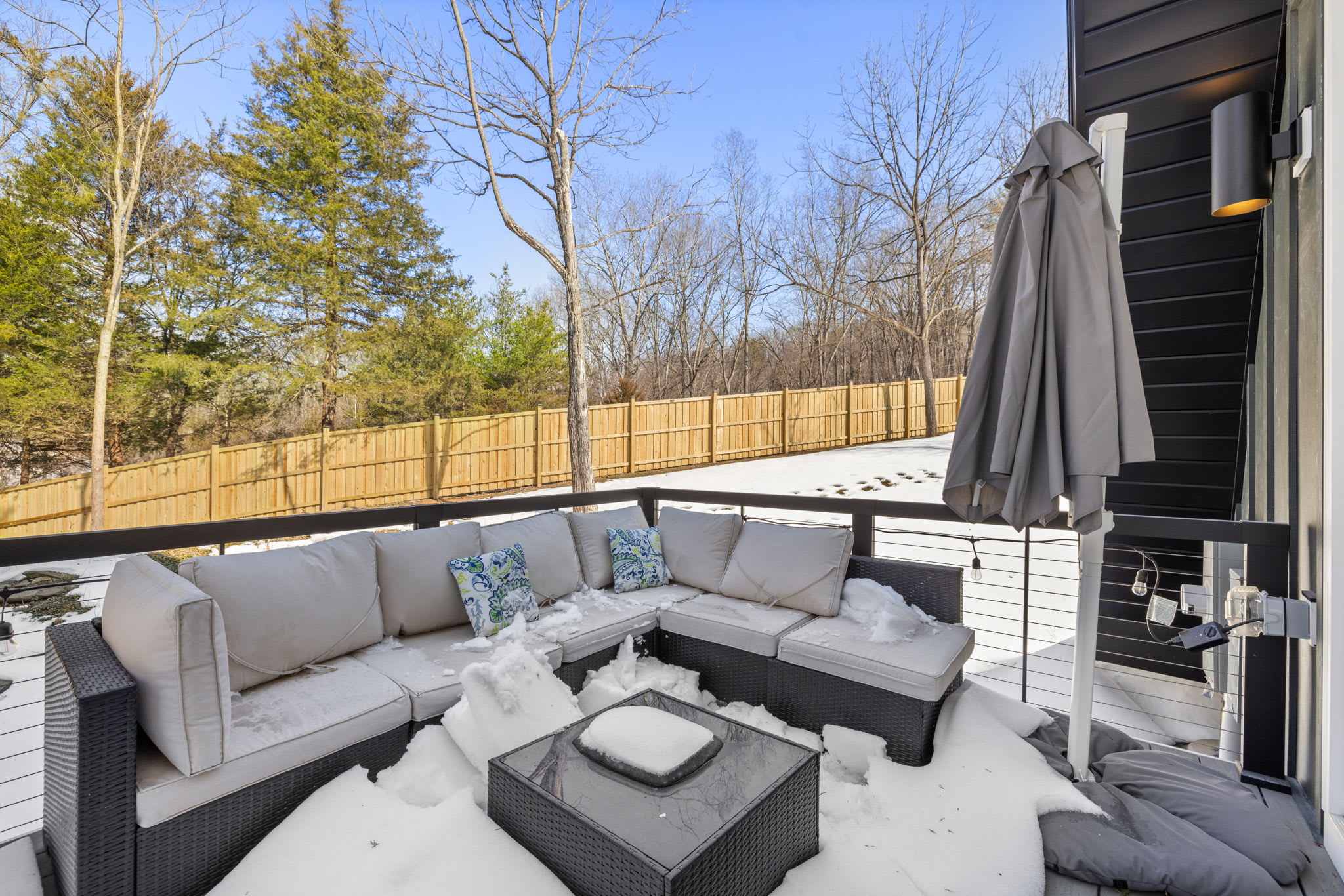 Chalet w/Hot Tub, Deck, Game Room & EV Charger