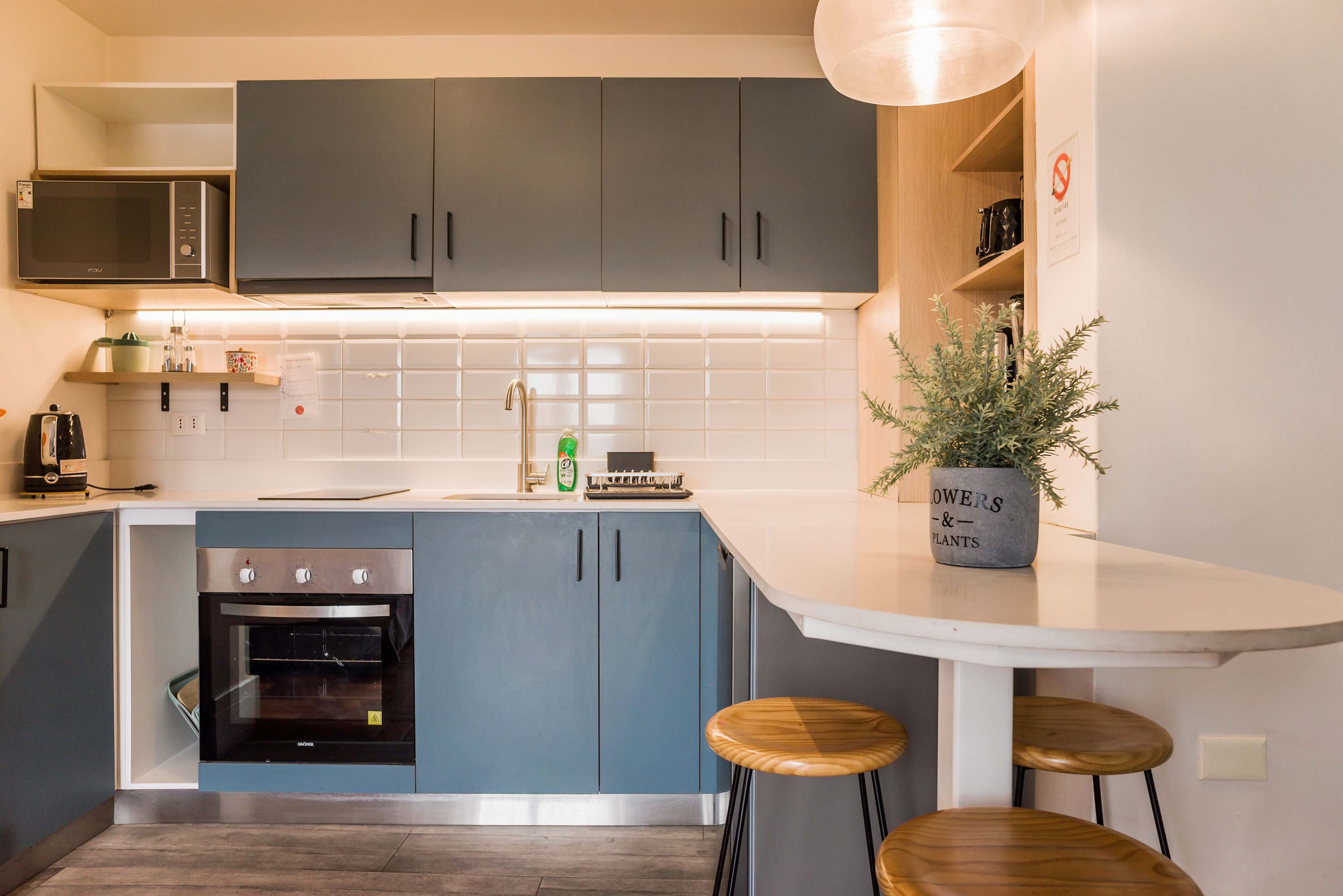 Trendy Design Studio Vaisse | Modern Santiago Stay