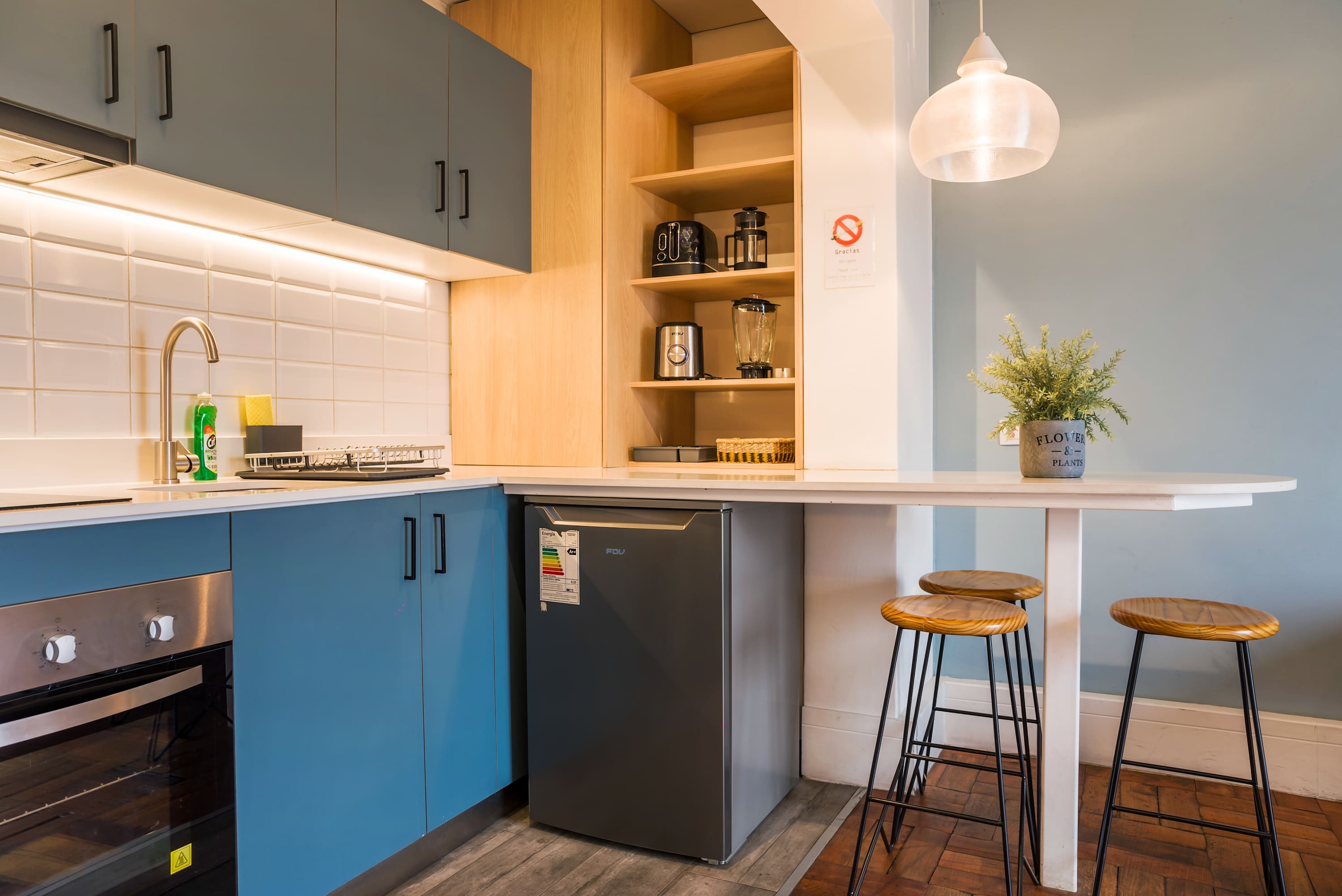 Trendy Design Studio Vaisse | Modern Santiago Stay