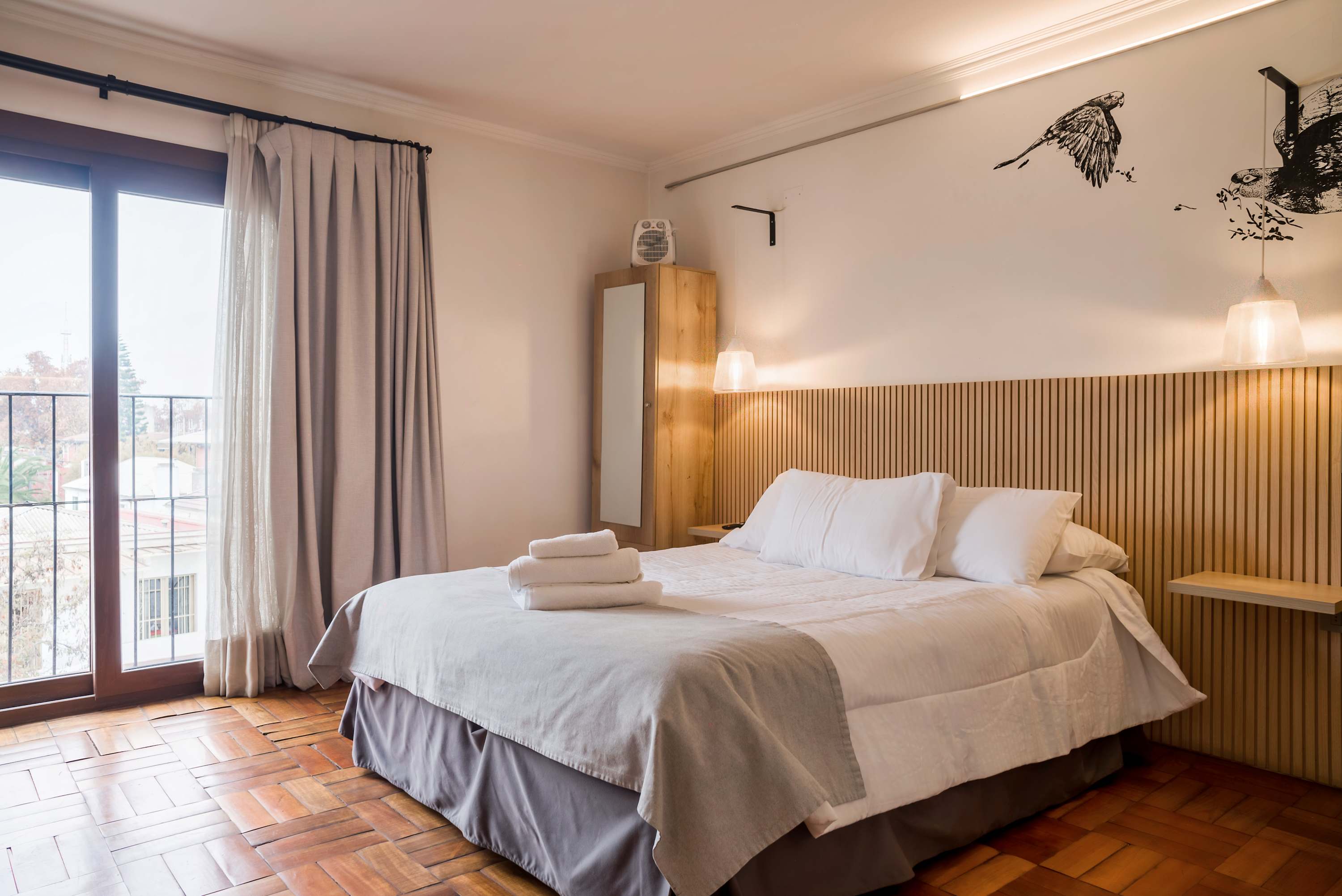 Trendy Design Studio Vaisse | Modern Santiago Stay