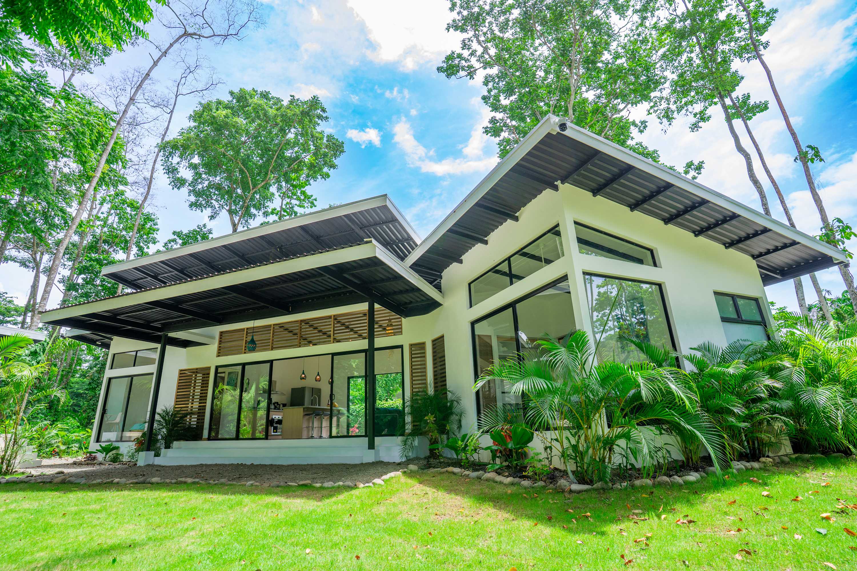 Villa de ensueño Anusara con piscina y aire acondicionado