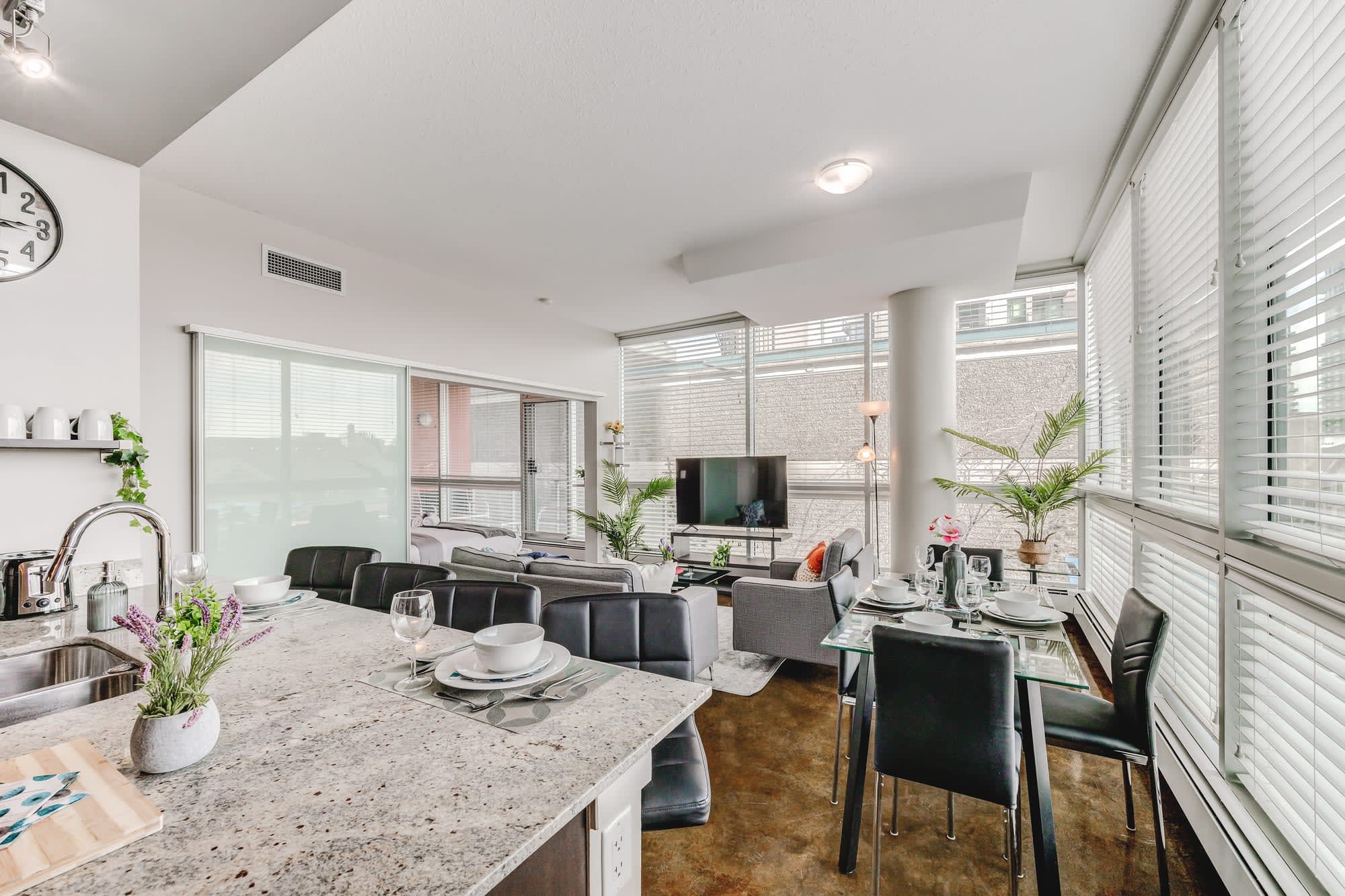Kitchen Island Bar Seating for 4, plus Dining Table with Space for 4