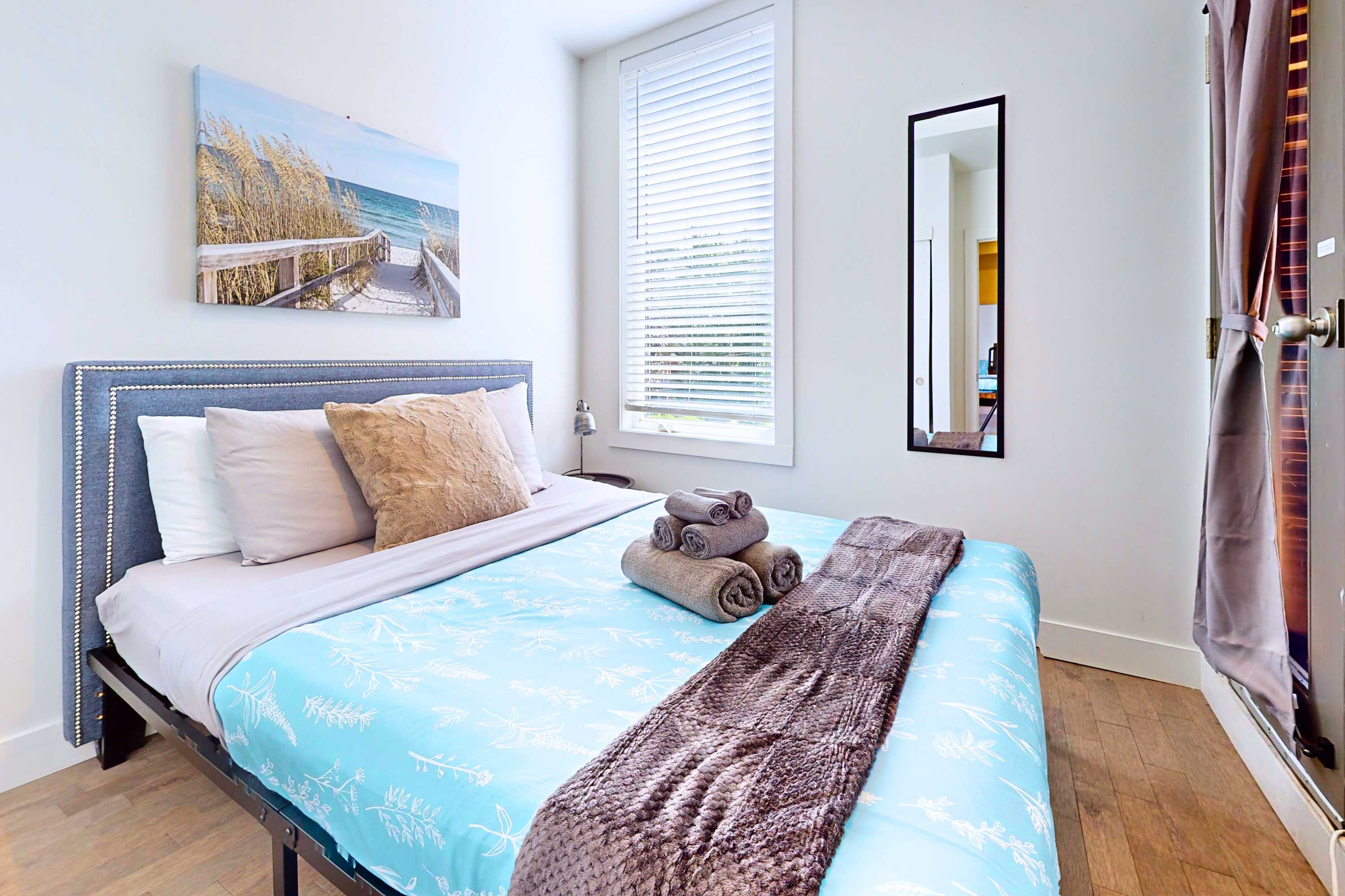 Queen bedroom 
