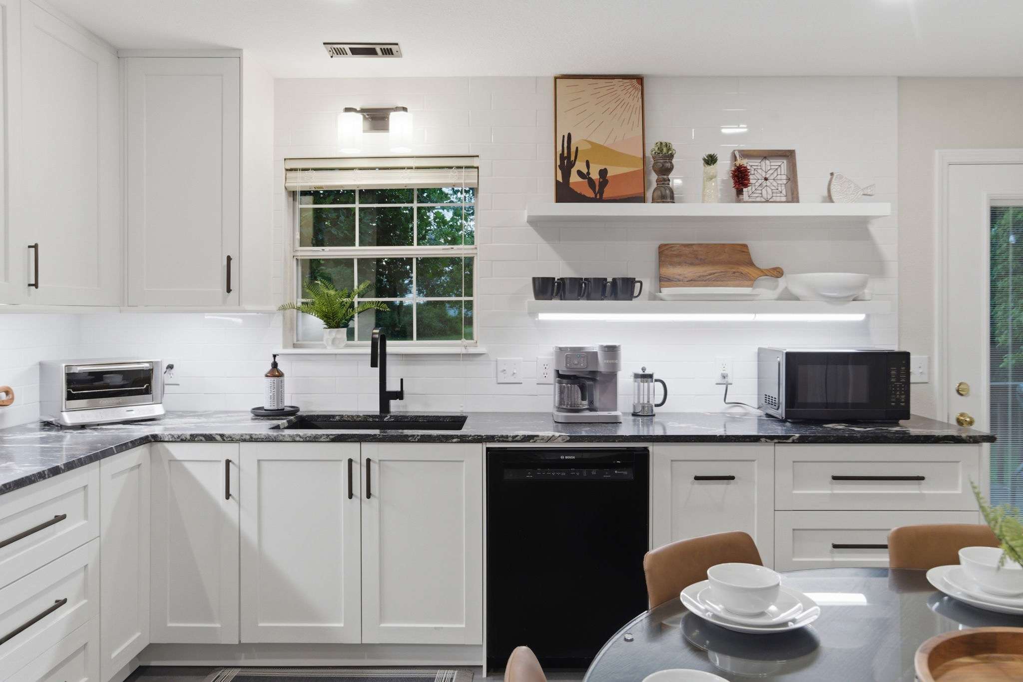 Eat in Kitchen