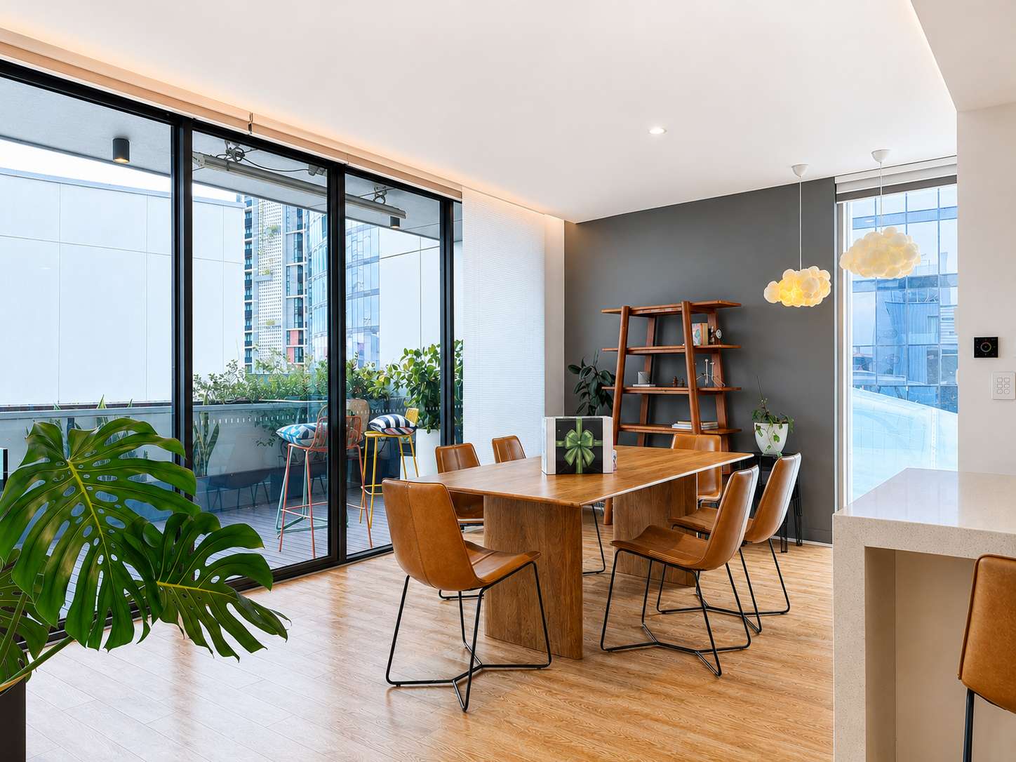 JuHaus Collection | Cloudhouse 210