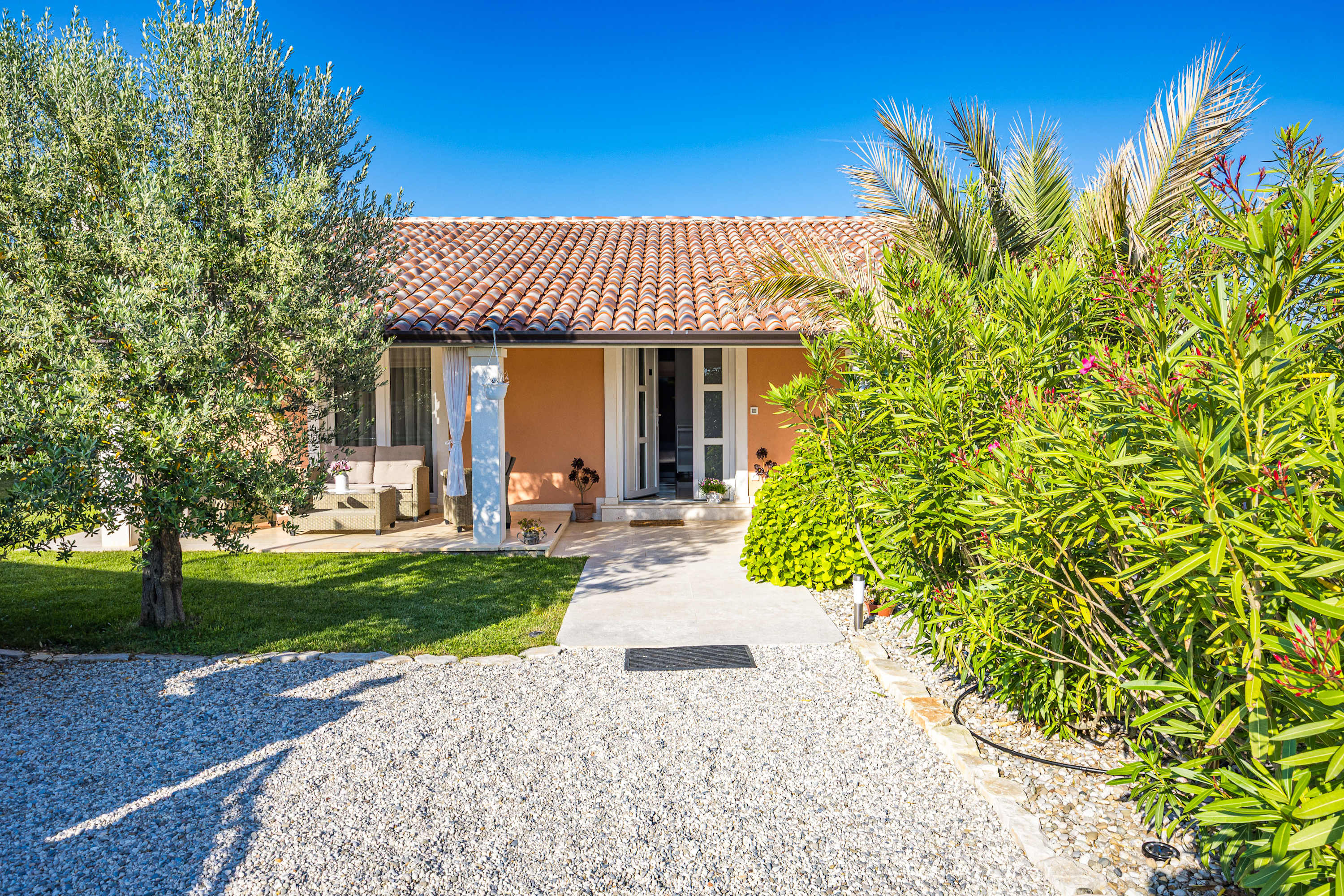 Holiday House Nives with pool and playground