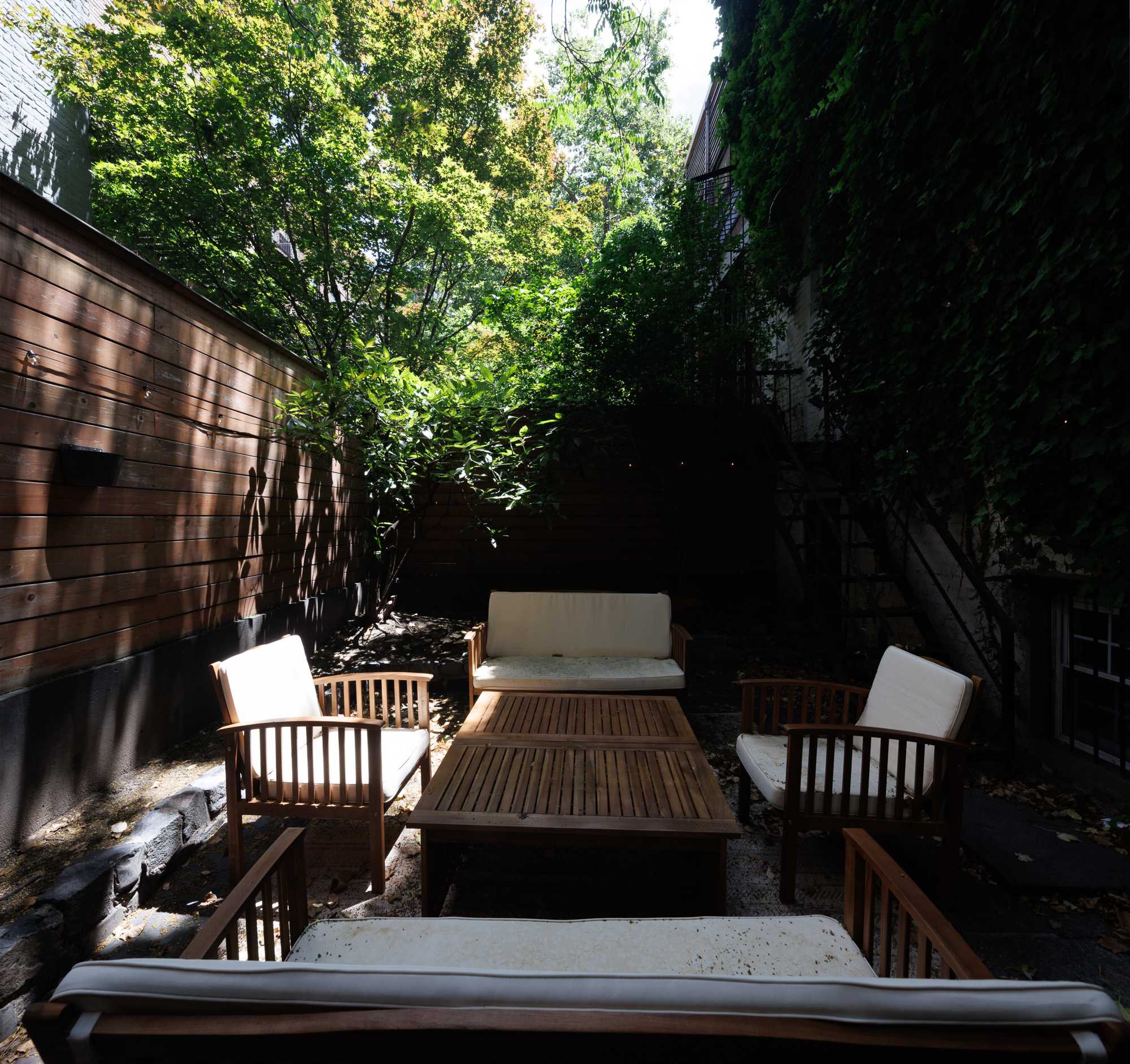 Photo #15 of Washington Gardens