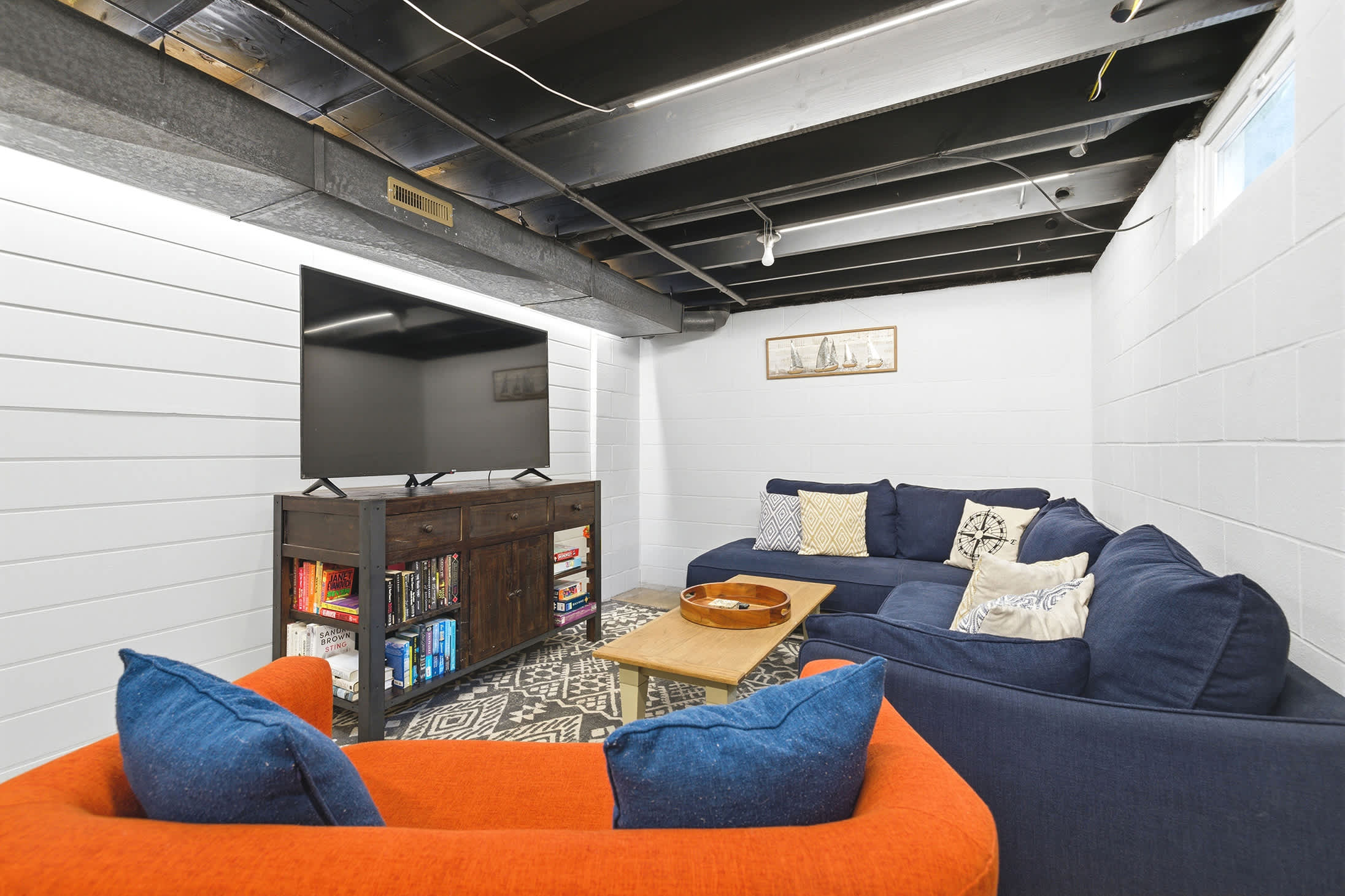 Bonus family room provides extra space between beach days and outings.