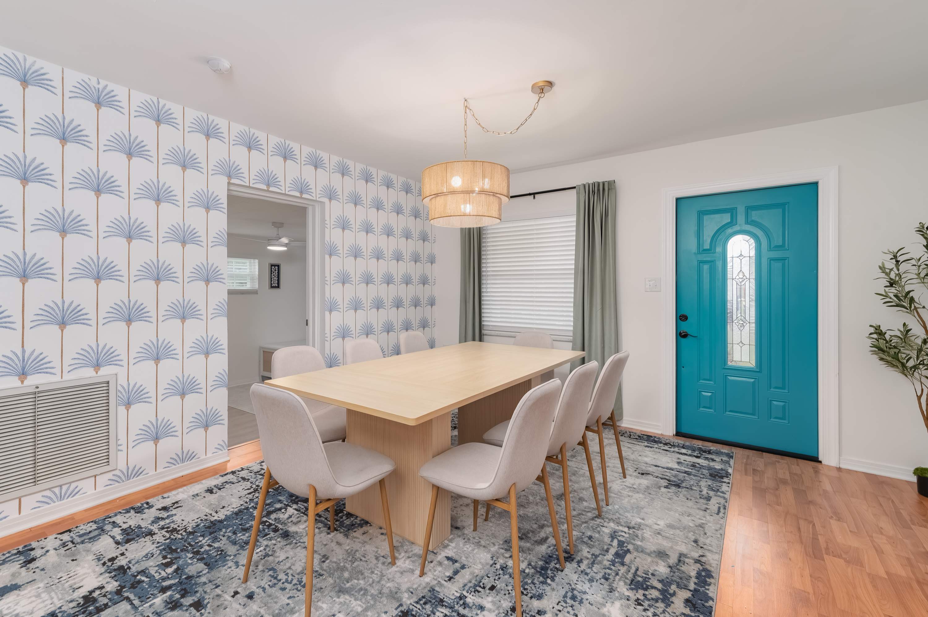 Sunny 4BR getaway with private pool