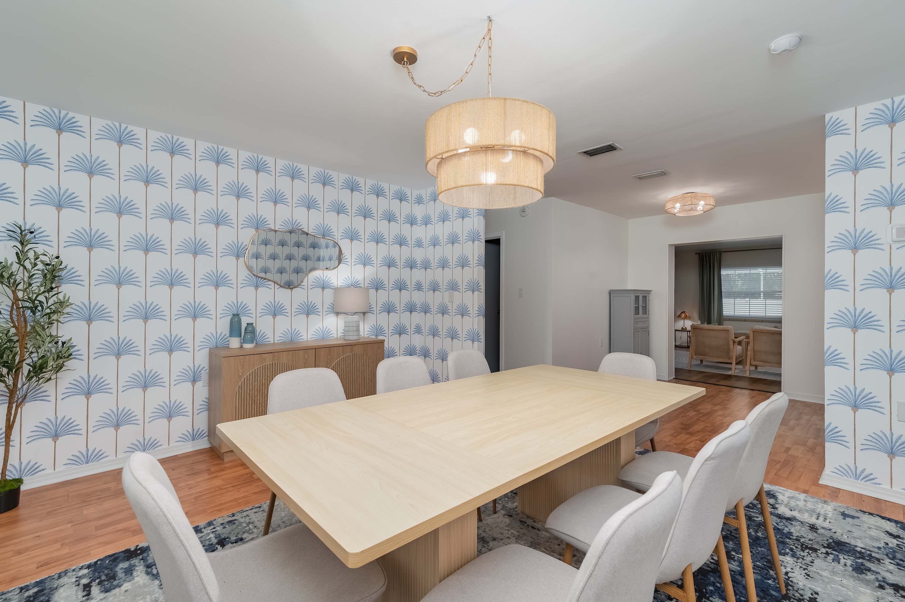 Sunny 4BR getaway with private pool