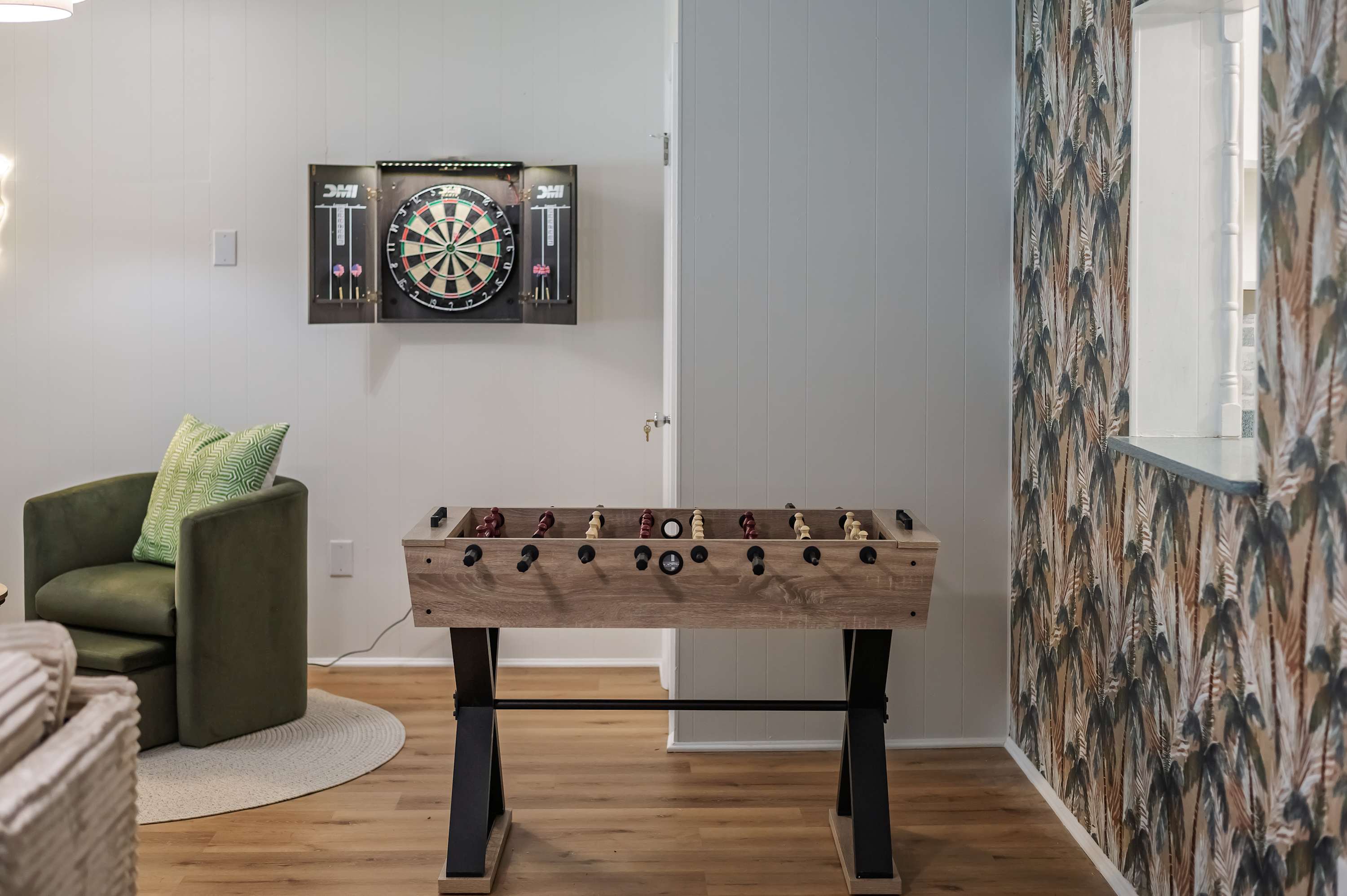 Sunny 4BR getaway with private pool