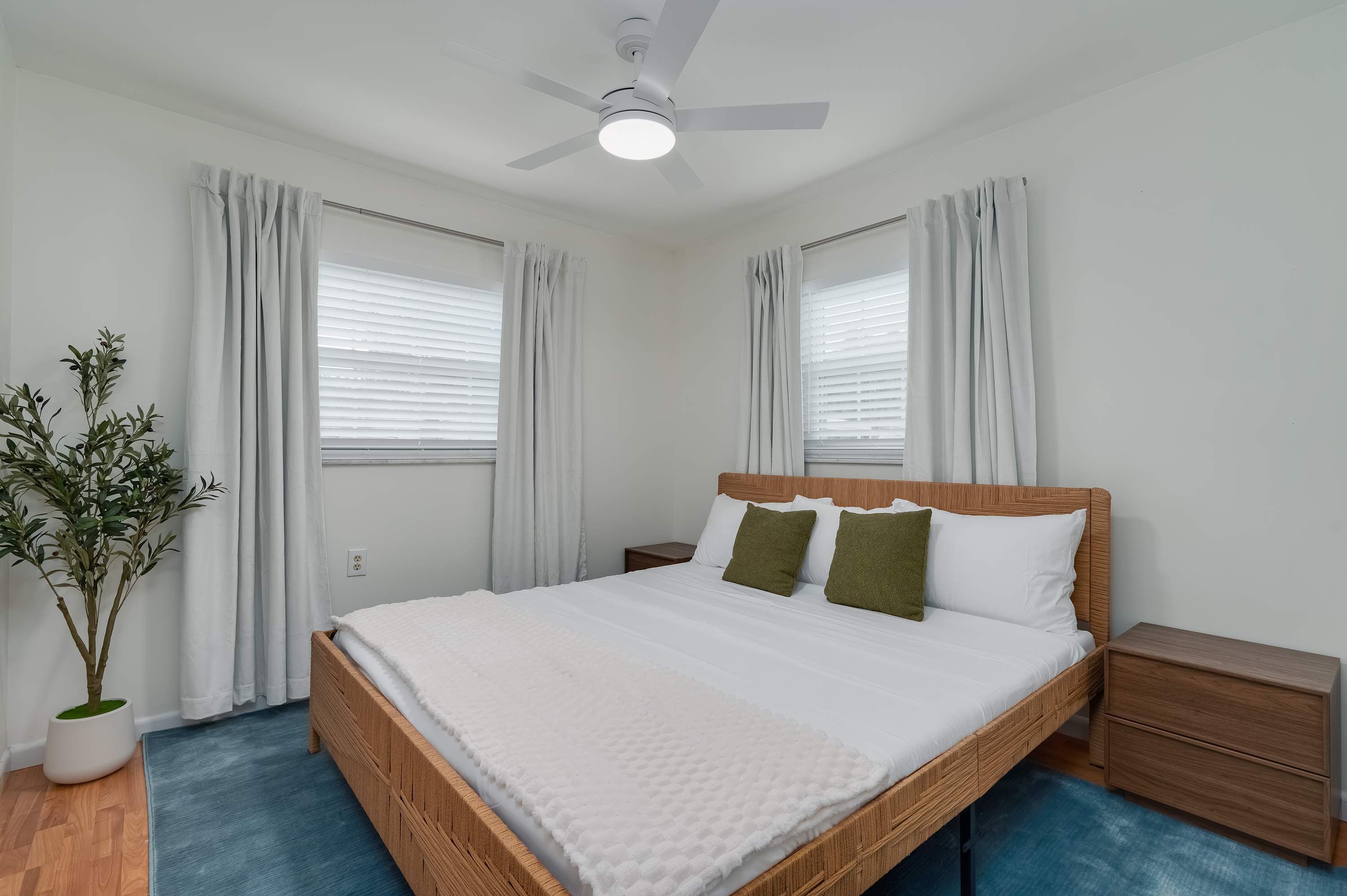 Sunny 4BR getaway with private pool