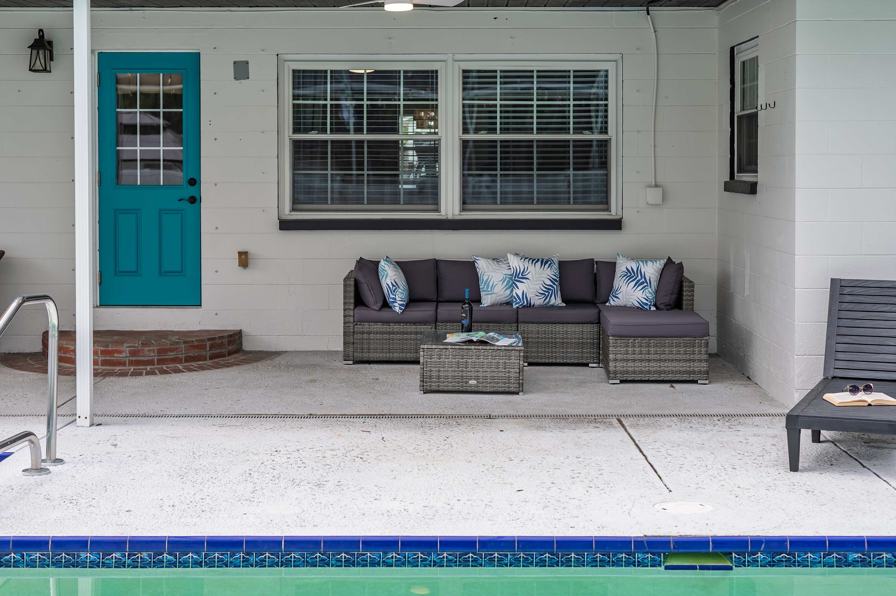 Sunny 4BR getaway with private pool