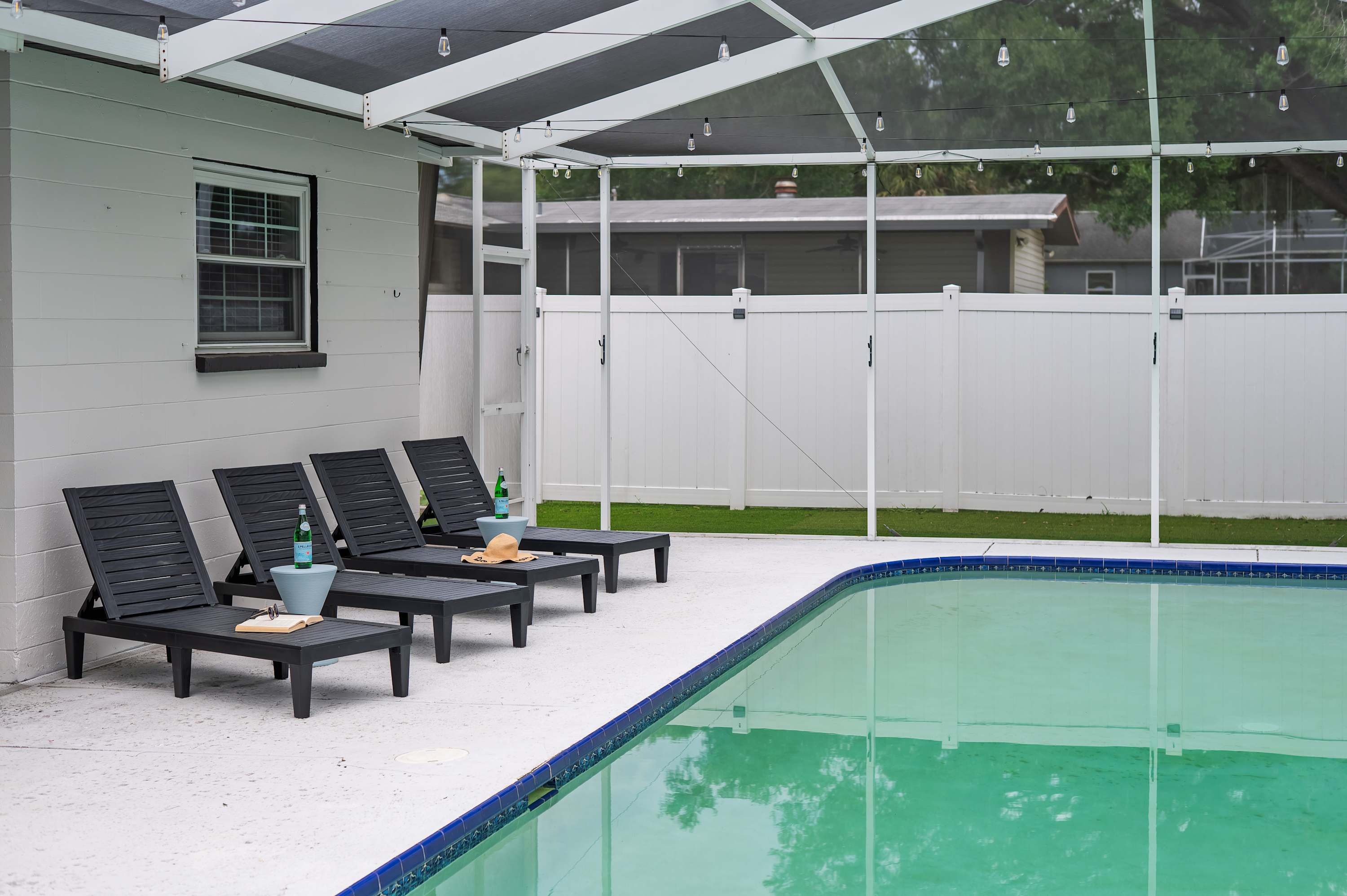 Sunny 4BR getaway with private pool