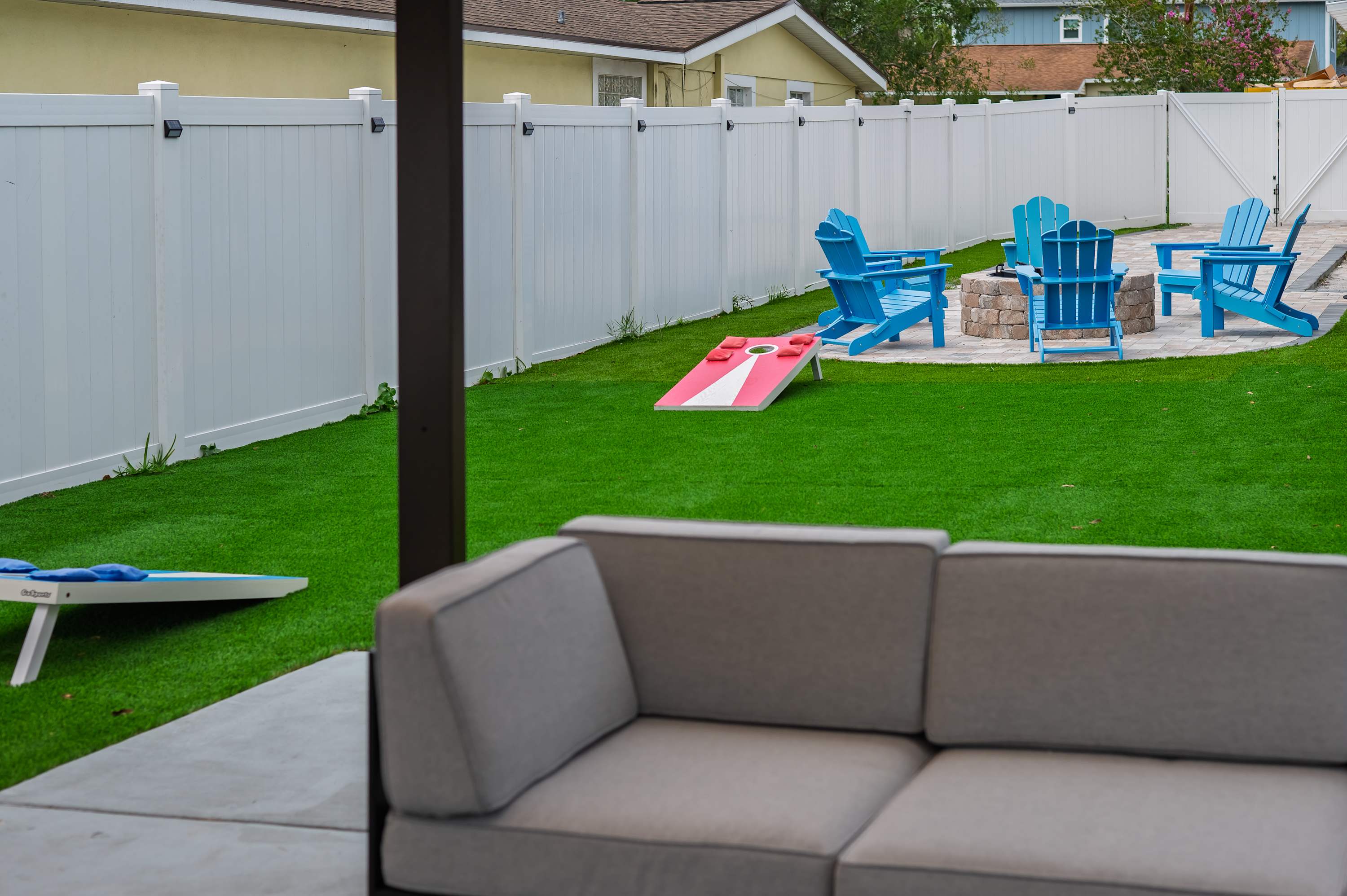 Sunny 4BR getaway with private pool