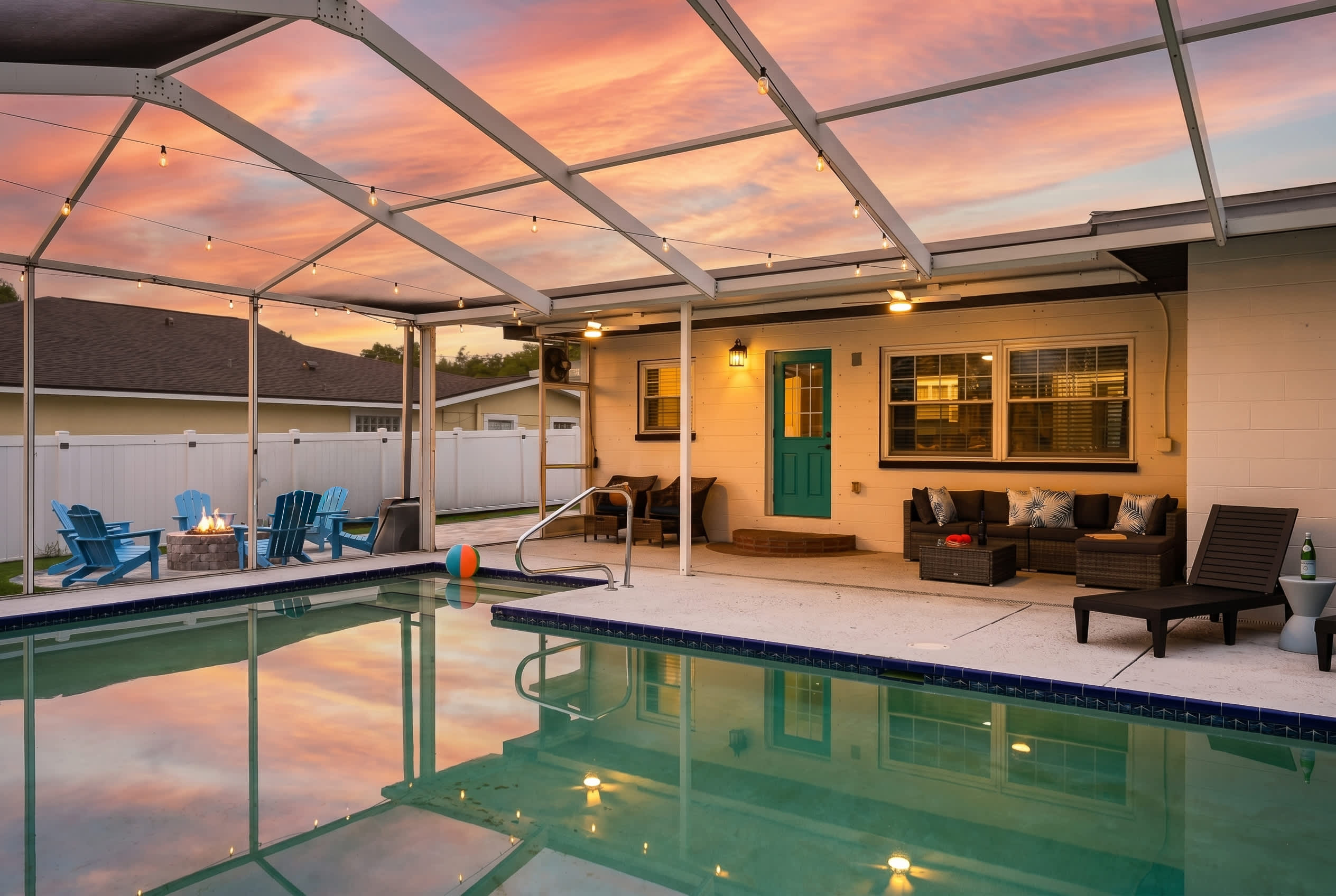 Sunny 4BR getaway with private pool
