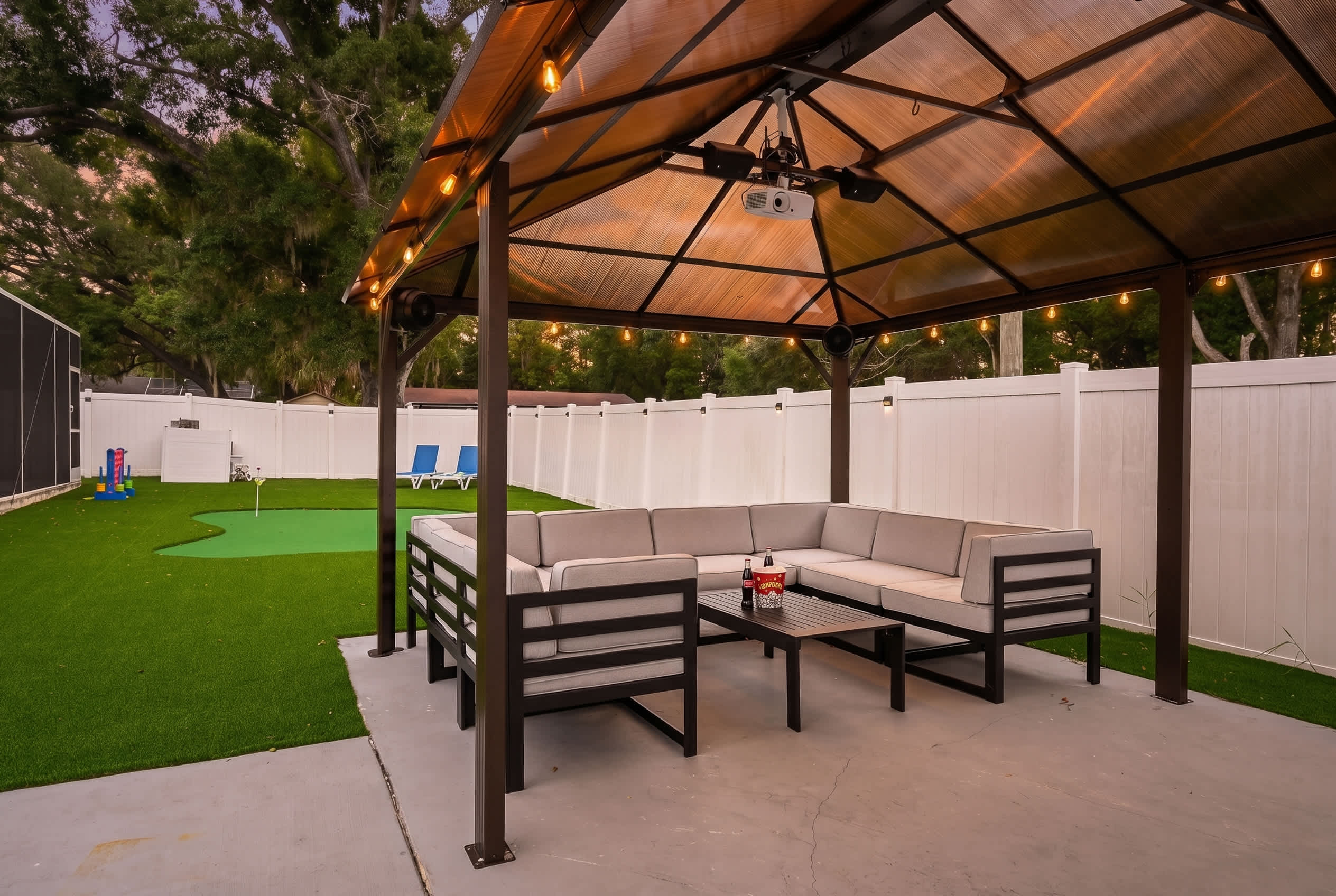 Sunny 4BR getaway with private pool