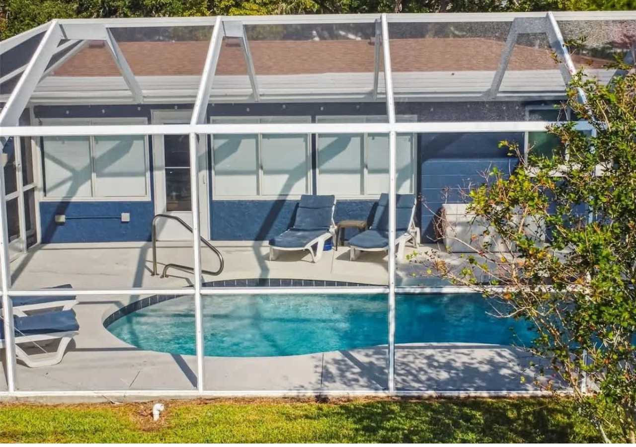 Tranquil Pool Home Near Siesta Key