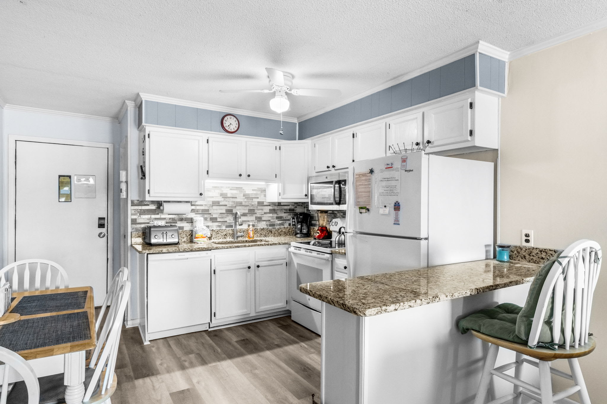 Place At The Beach Unit 3D Ocean View | Photo 6