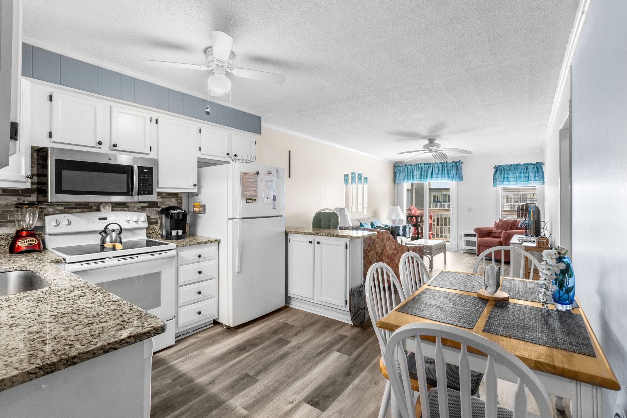 Place At The Beach Unit 3D Ocean View | Photo 5