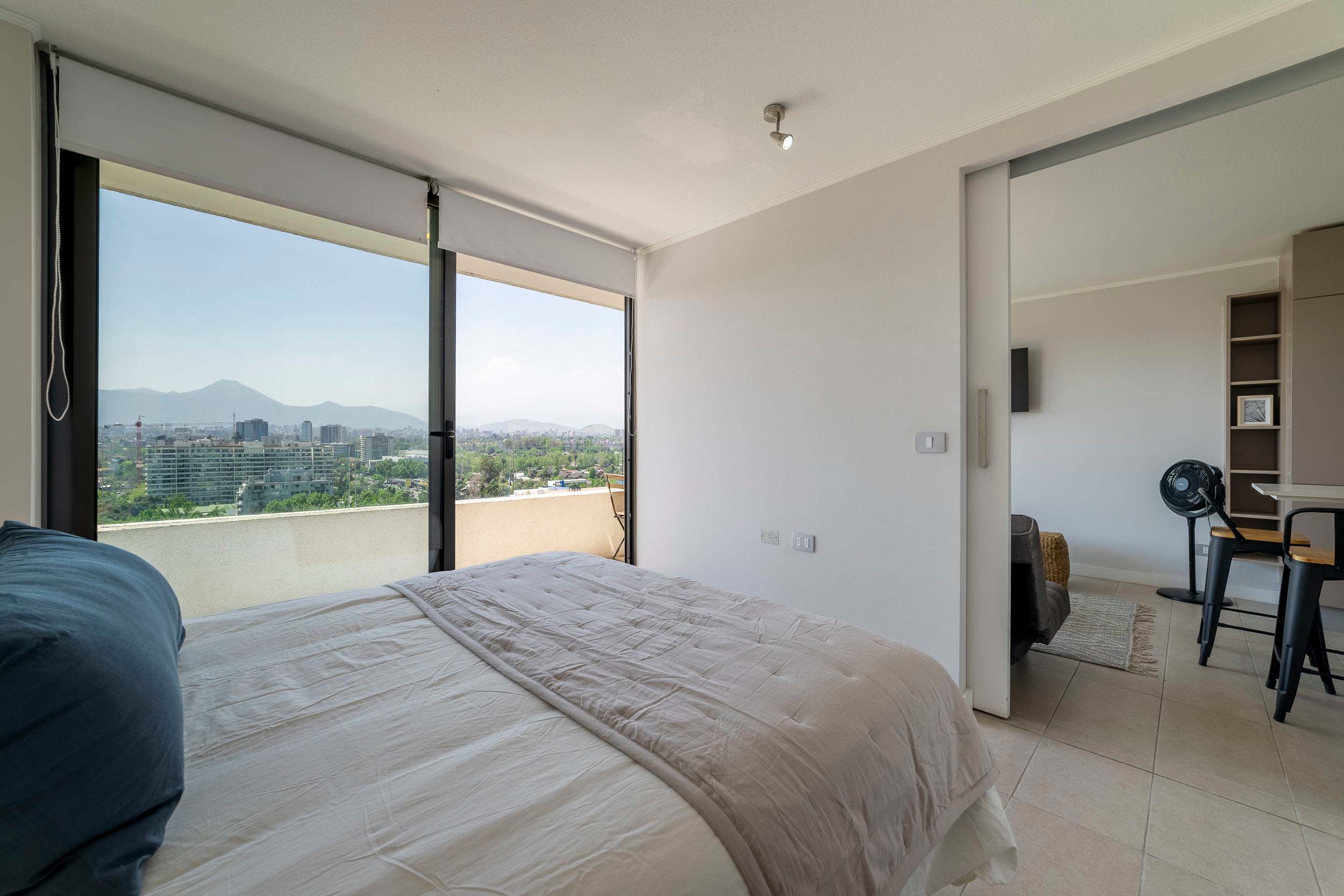 Wake up to stunning city views in this bright and cozy studio apartment, perfect for a relaxing getaway.
