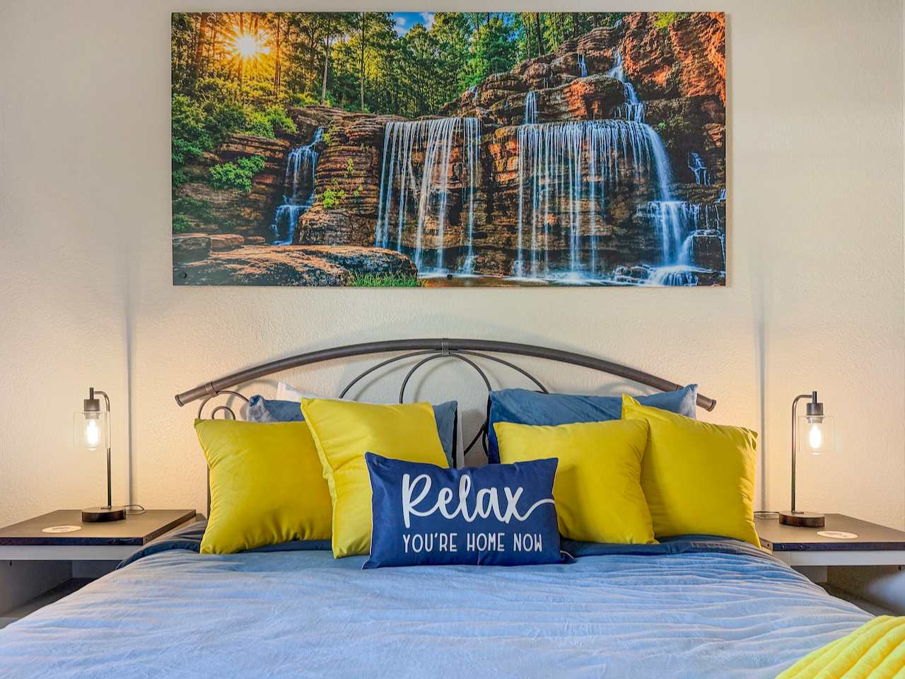 Queen bedroom with beautiful relaxing surroundings