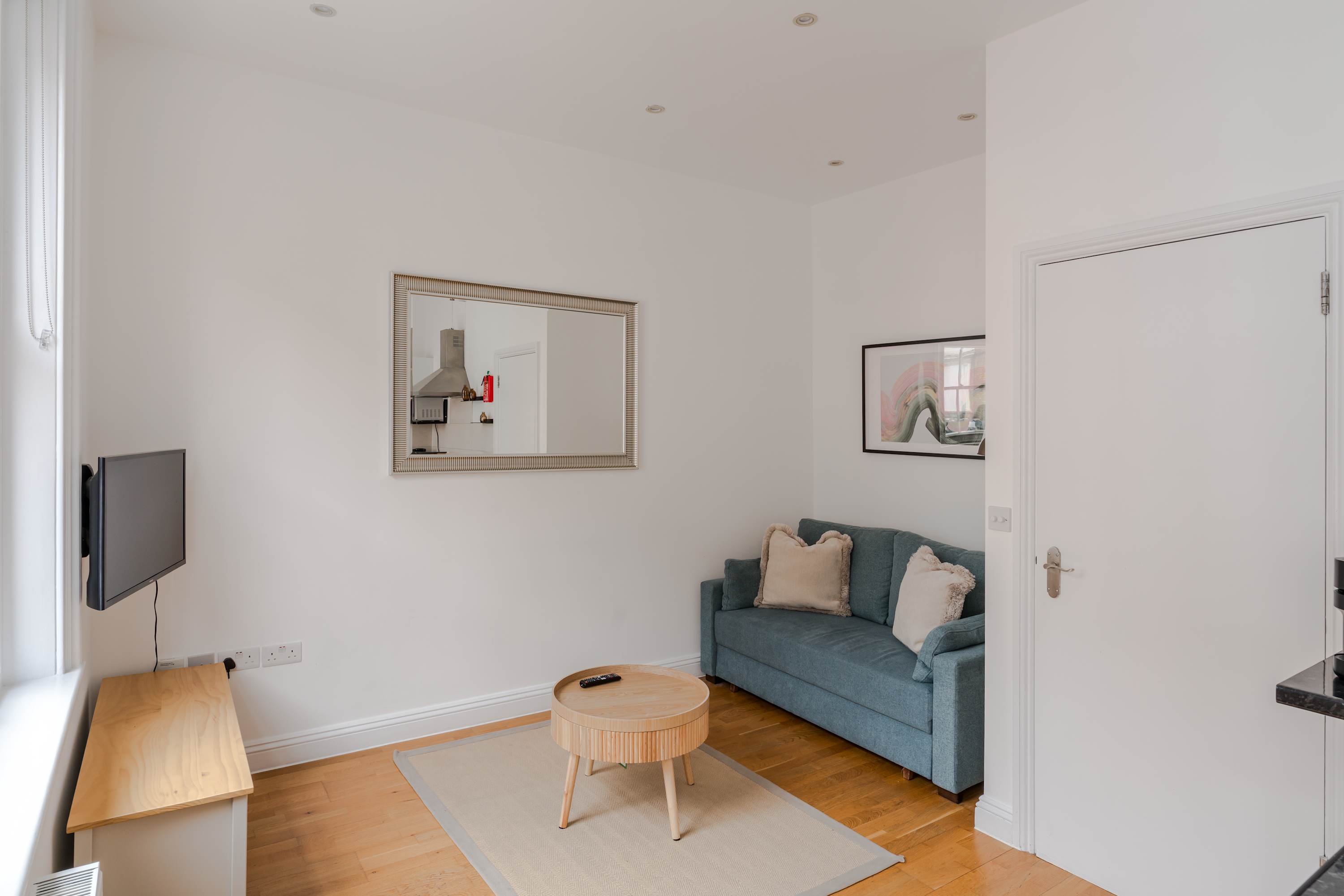 Central 1-bed Flat · by Oxford Circus · Sleeps 4 in Great Titchfield Street, 1 W1W 7PW - Property image 14 - VivreStays