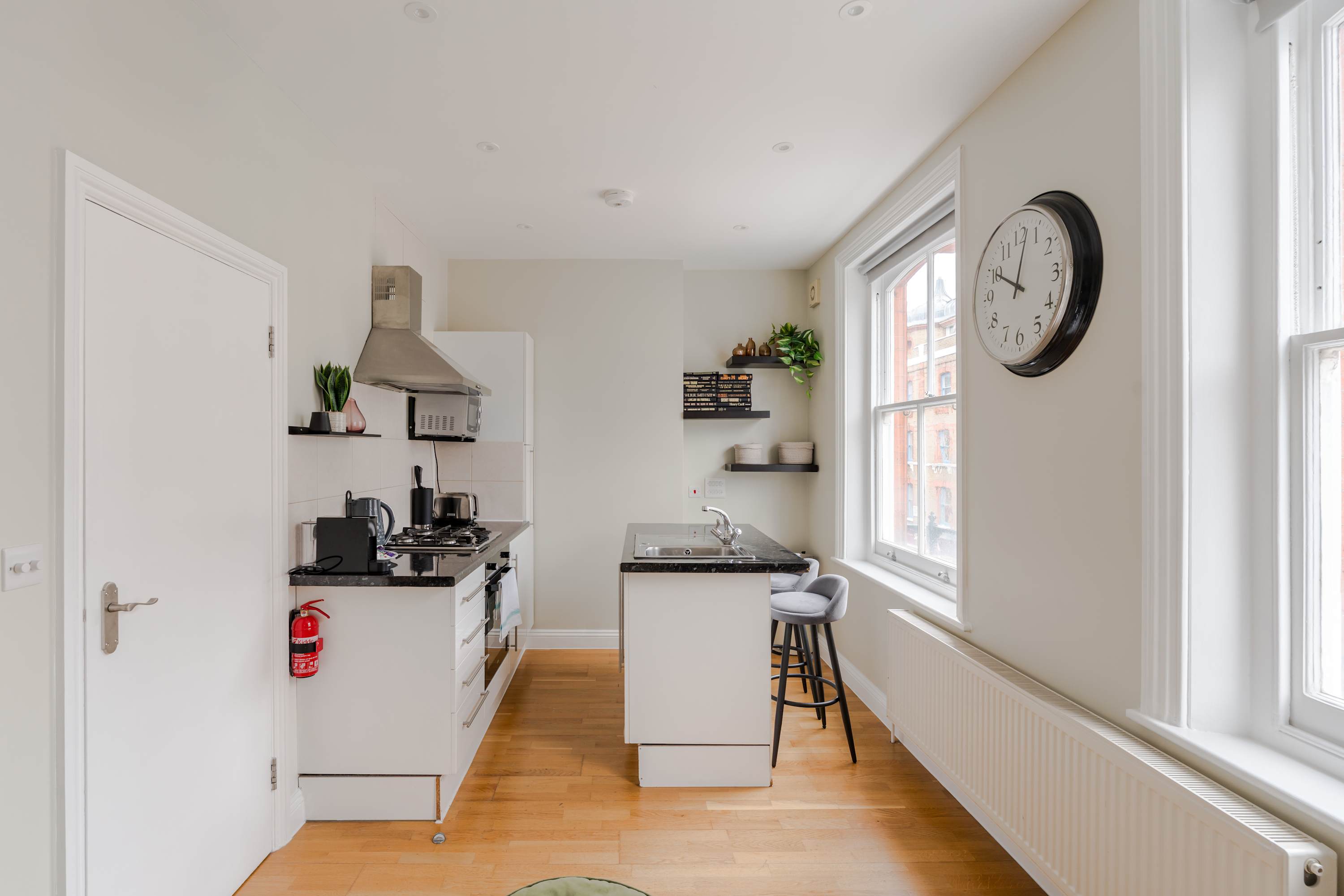 Fitzrovia 1-Bed Flat · Central London · Sleeps 4 in Great Titchfield Street, 2 W1W 7PW - Property image 7 - VivreStays