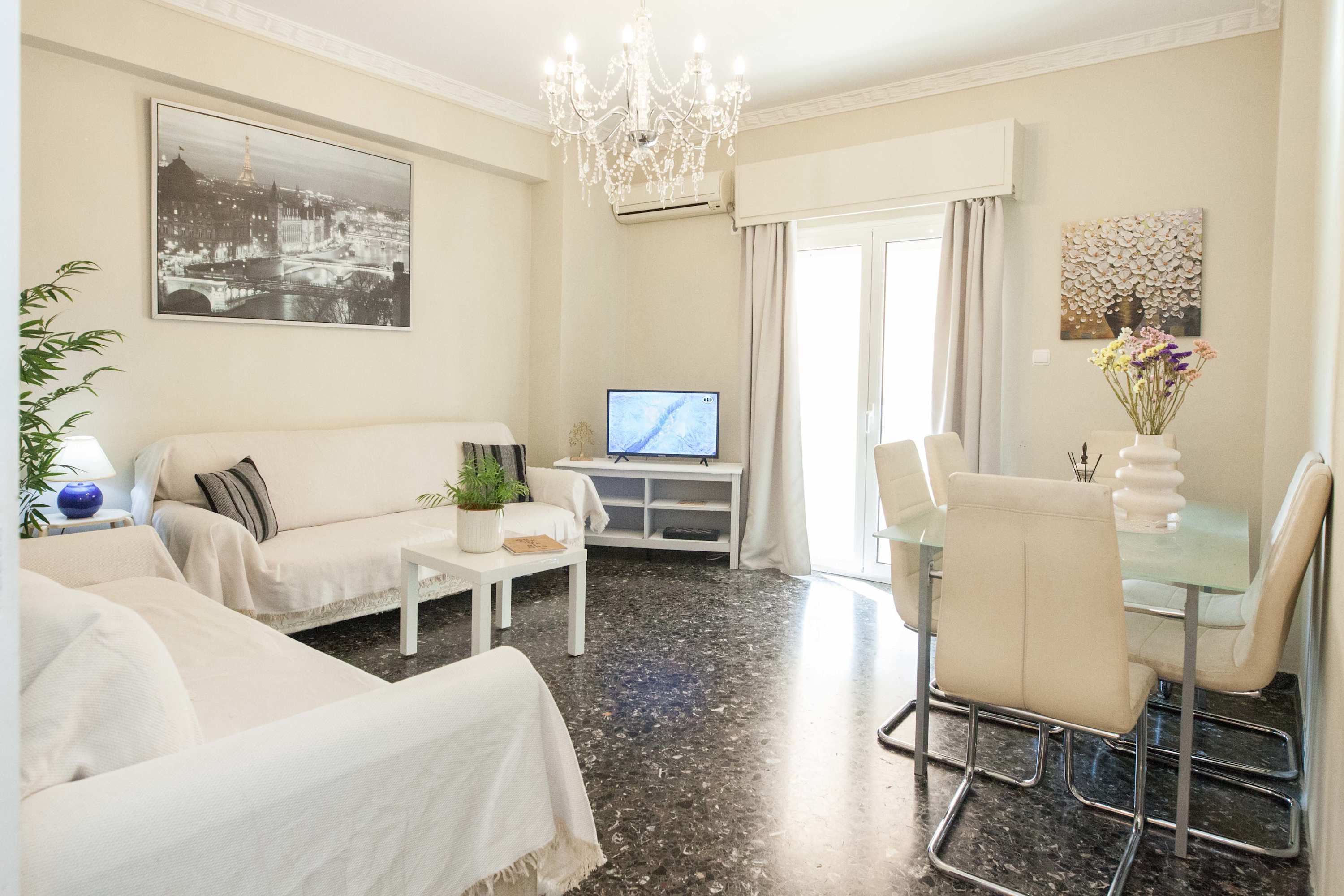 Anaris 2 Bd Balcony Hidden Gem in Drapetsona in Drapetsona — photo 1