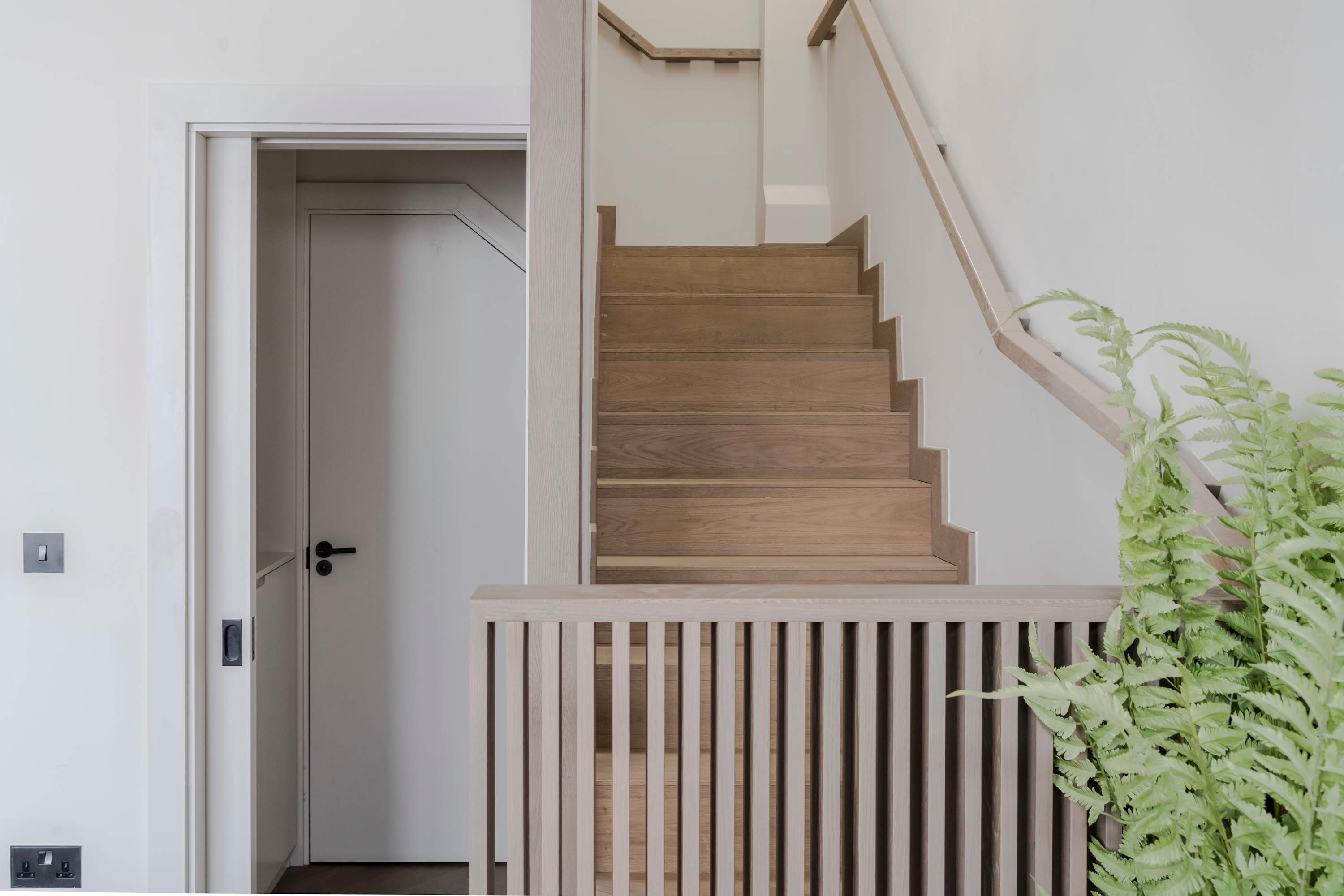 Marylebone Mews House · Regent's Park · Sleeps 6 in Huntsworth Mews, 5 NW1 - Property image 12 - VivreStays