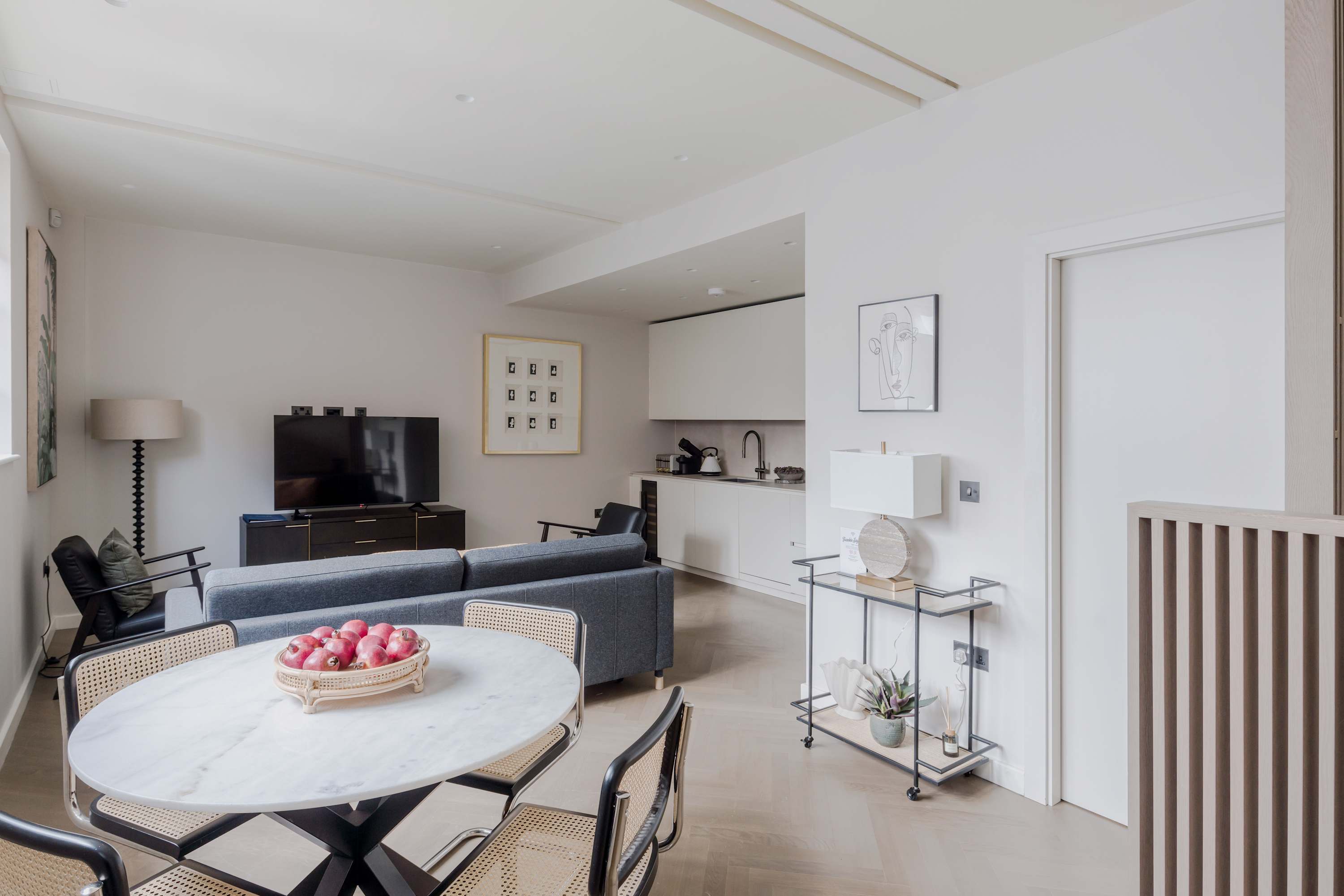 Marylebone Mews House · Regent's Park · Sleeps 6 in Huntsworth Mews, 5 NW1 - Property image 21 - VivreStays