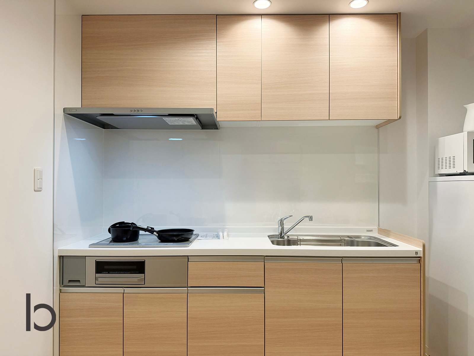 Spacious Large 2BR|Sleeps 10|Walk to Hiroshima St.