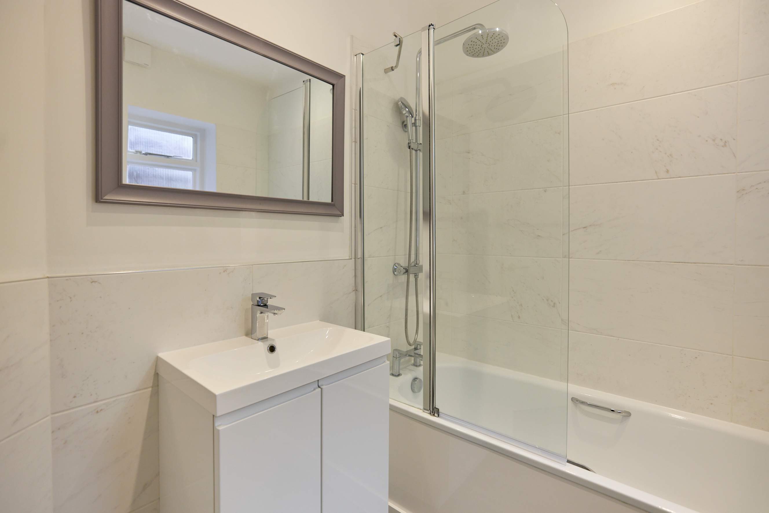 Sage Steps - Streatham Hill in Barcombe Avenue 69 SW2 3BG - Property image 19 - VivreStays